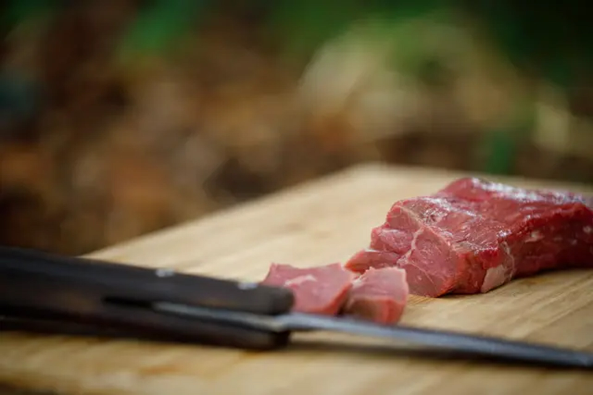 肉も切れる