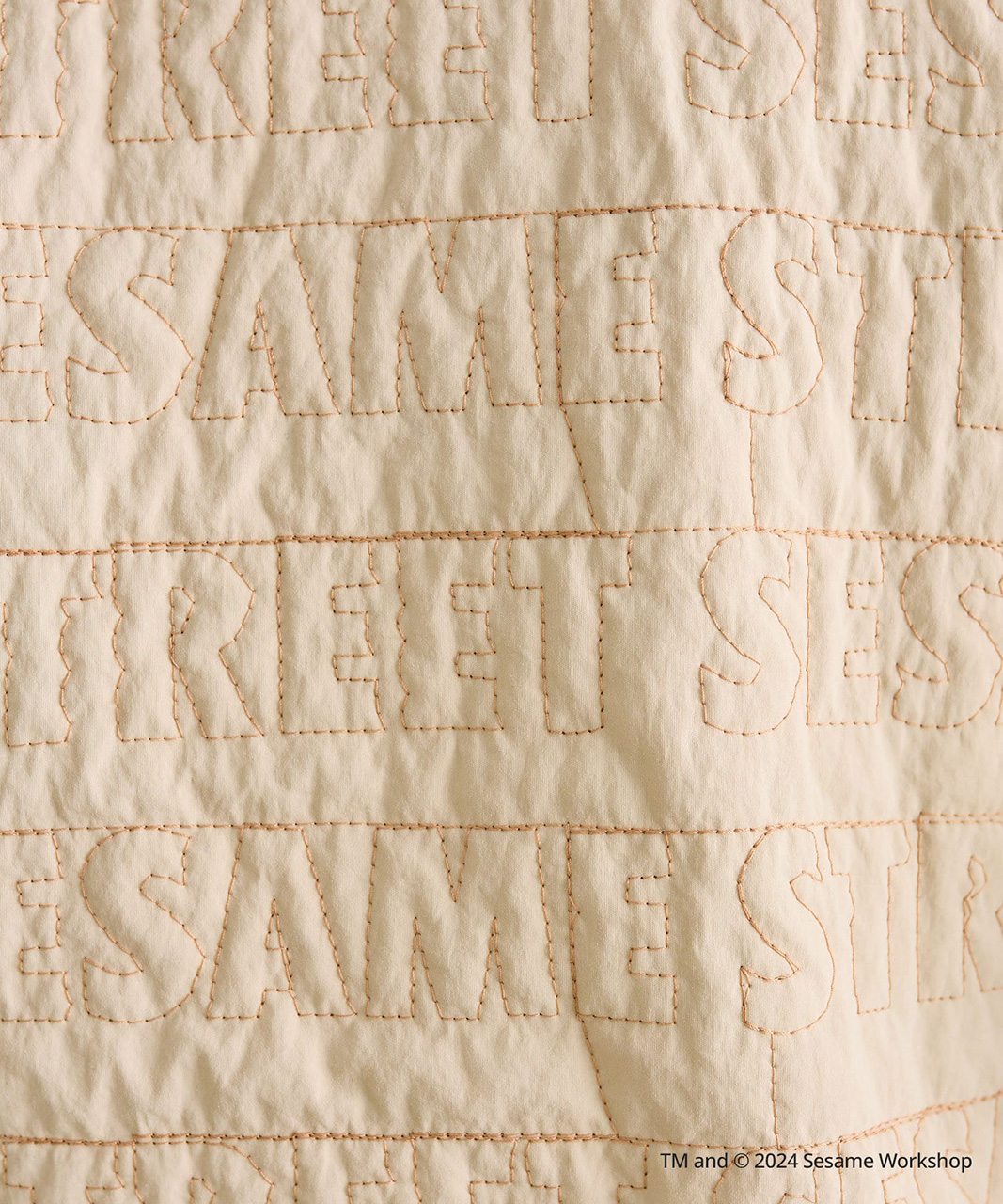 「SESAME STREET」の文字