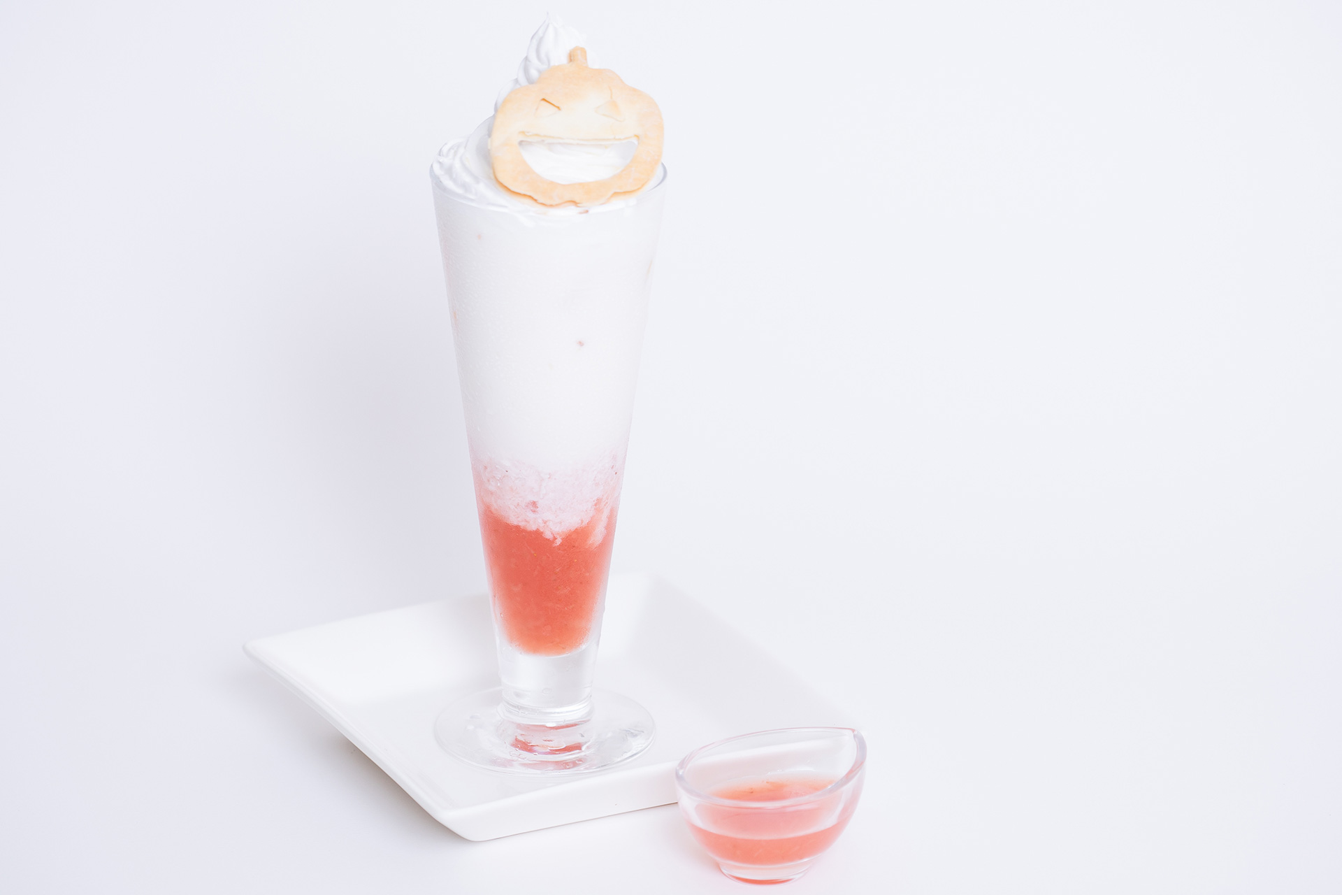 とっておき！ハロウィン苺オレ（800円）