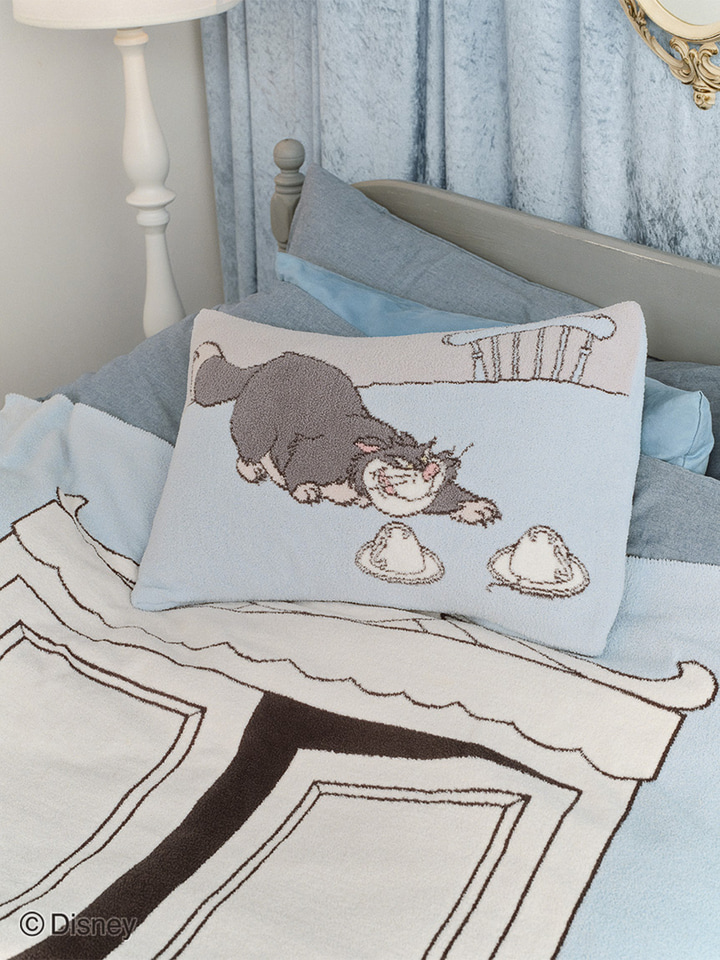 ジェラピケがディズニー映画から猫のルシファーと犬のナナを