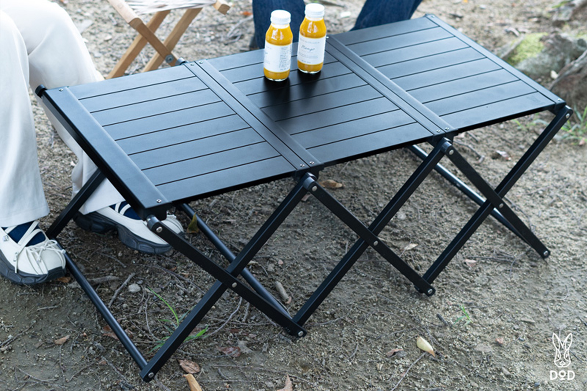 人数が増えたときの予備のテーブルとして