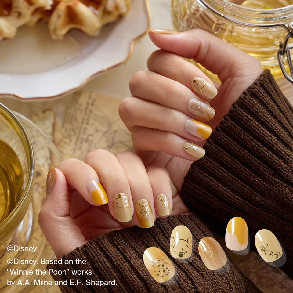 ディズニークリスマスを指先に！ ohoraのジェルネイル新作は、エルサ