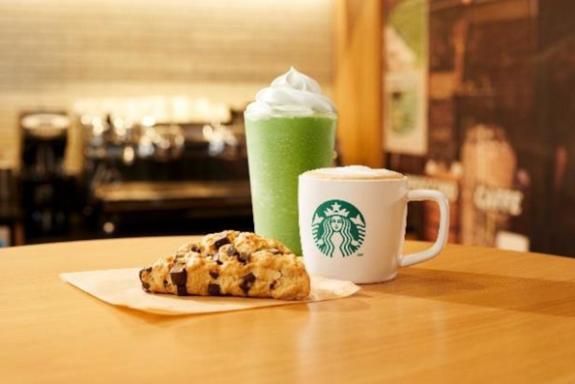 2階「スターバックスコーヒー」