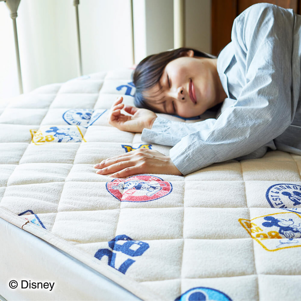 昭和西川のディズニー寝具がレトロかわいい！ 30年代の黒目ミッキーの