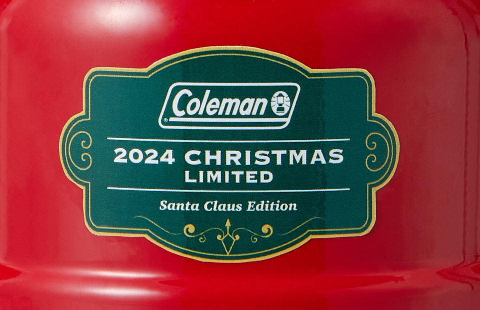 コールマン、ガソリンランタン限定モデルの予約開始。点灯するとサンタ