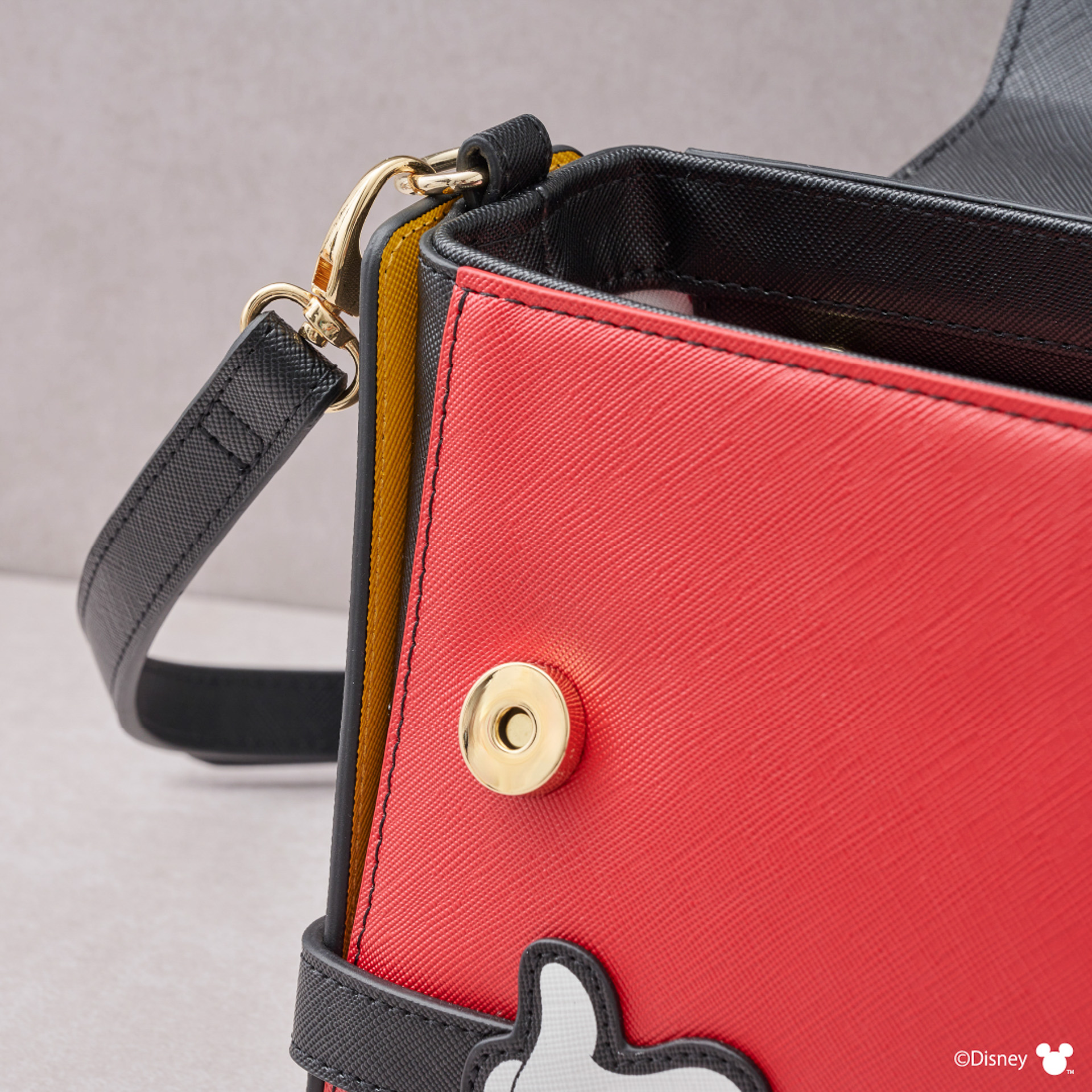 「ショルダーバッグ」（3万6300円）