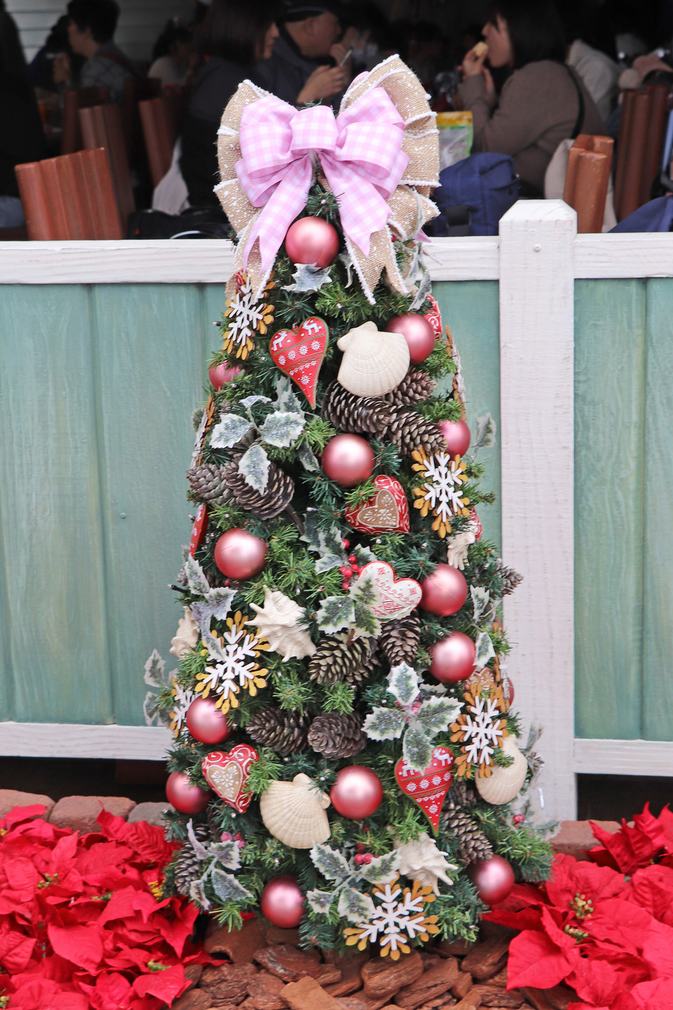 ダッフィー クリスマス ツリー＆リース ディズニーシー ダッフィー ウィンタートゥインクリングタウン