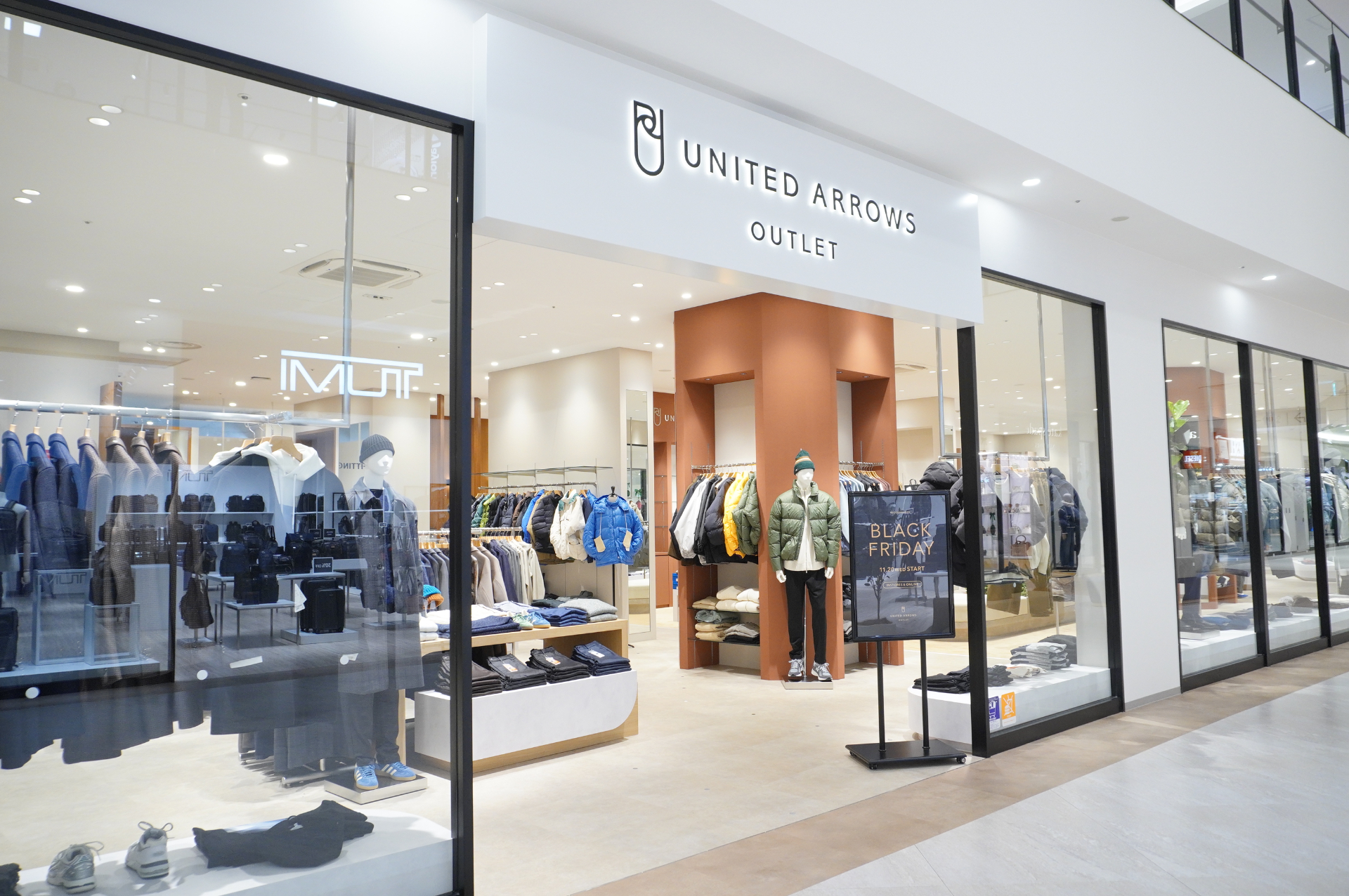 ユナイテッドアローズ アウトレット