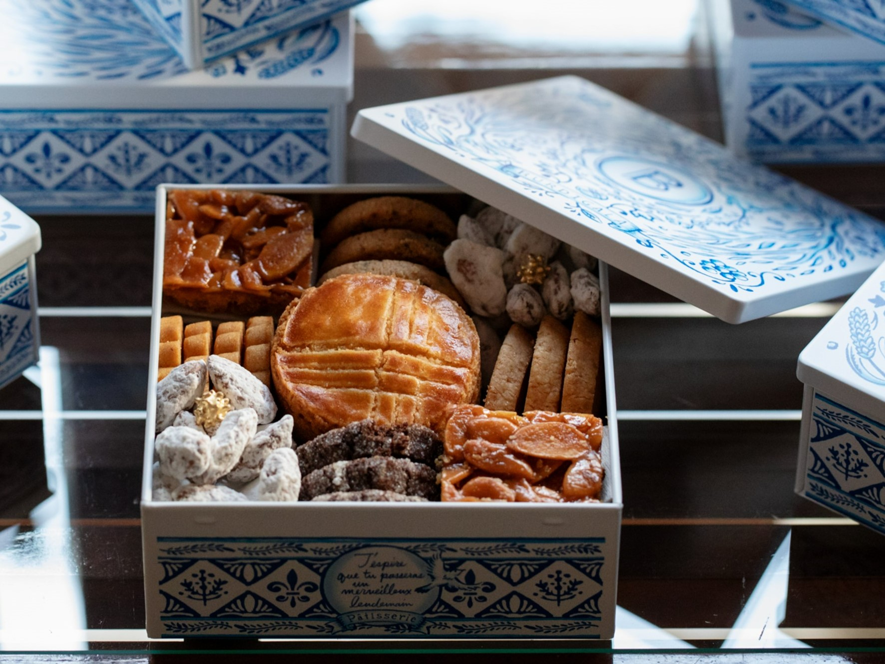 ブルディガラの焼き菓子詰合せ缶