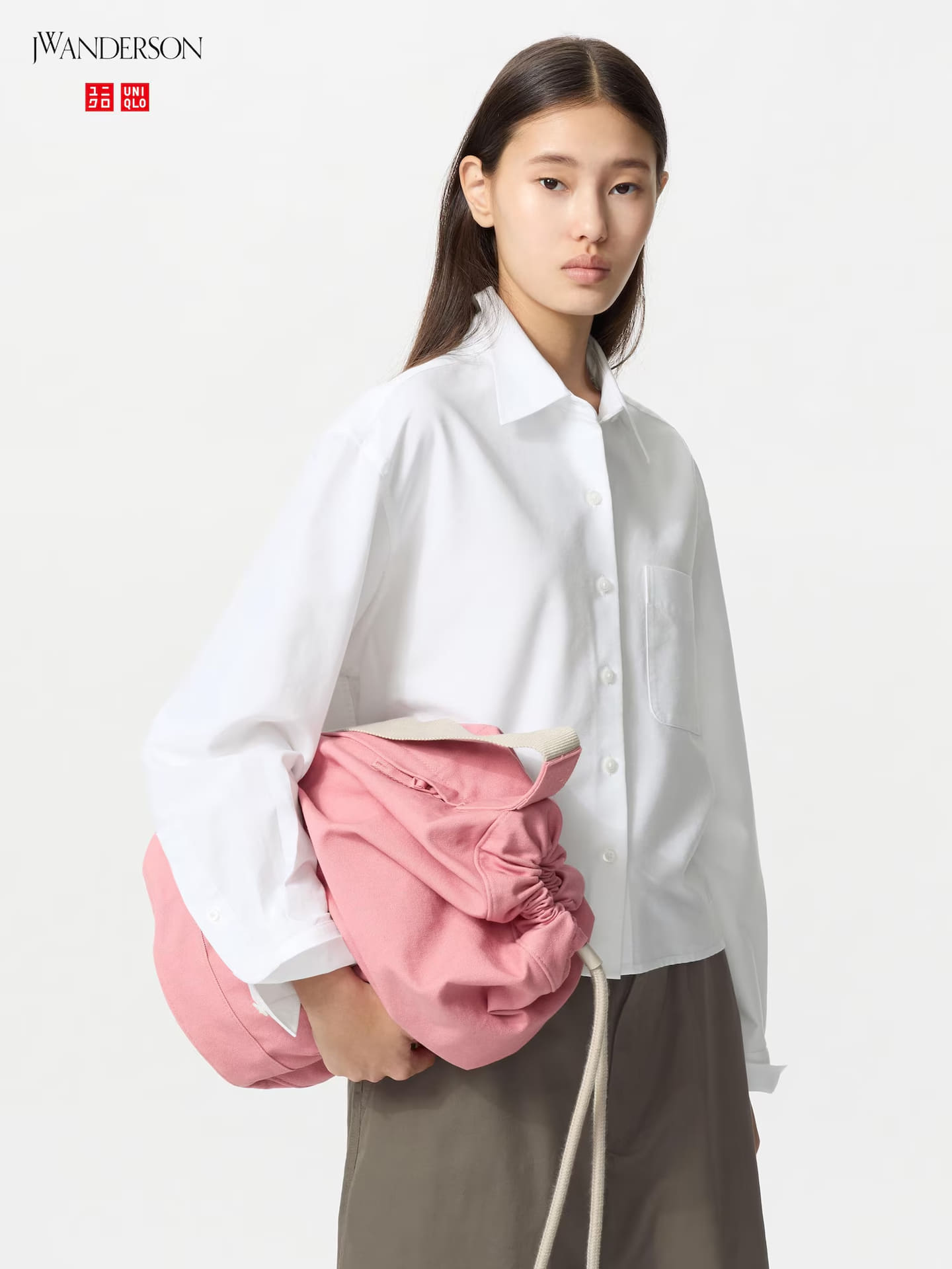 オックスフォードシャツ（4柄計5色、各2990円）