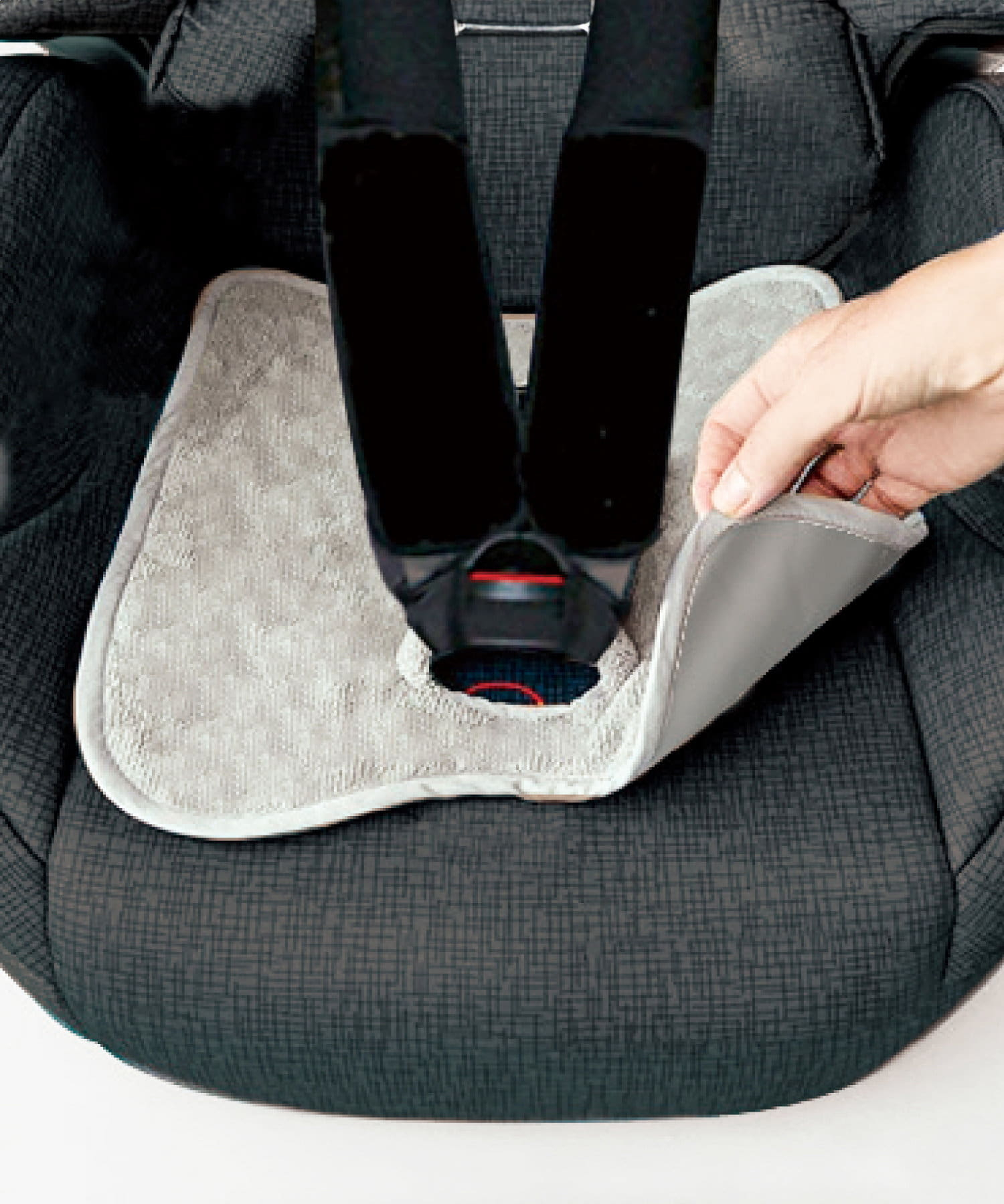 「チャイルドシート用防水パッド」（330円）