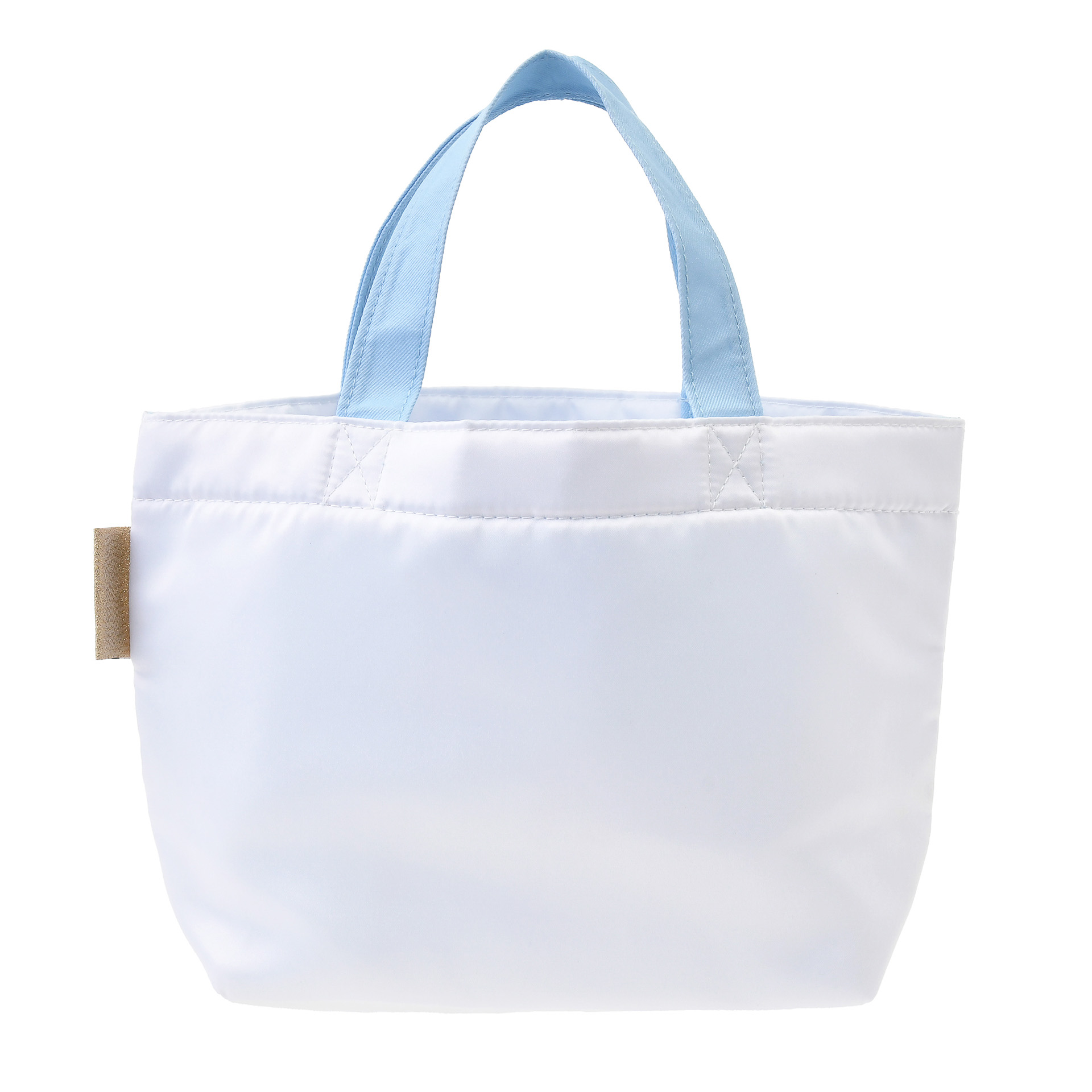 トートバッグには映画の登場キャラクターたちが散りばめられている