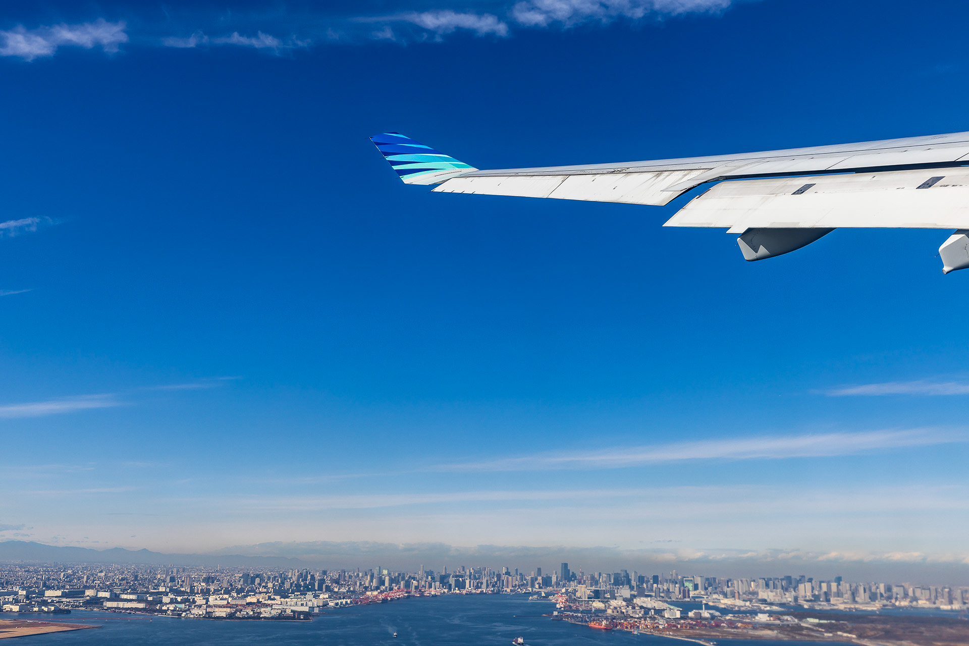 羽田空港からジャカルタに向けて出発