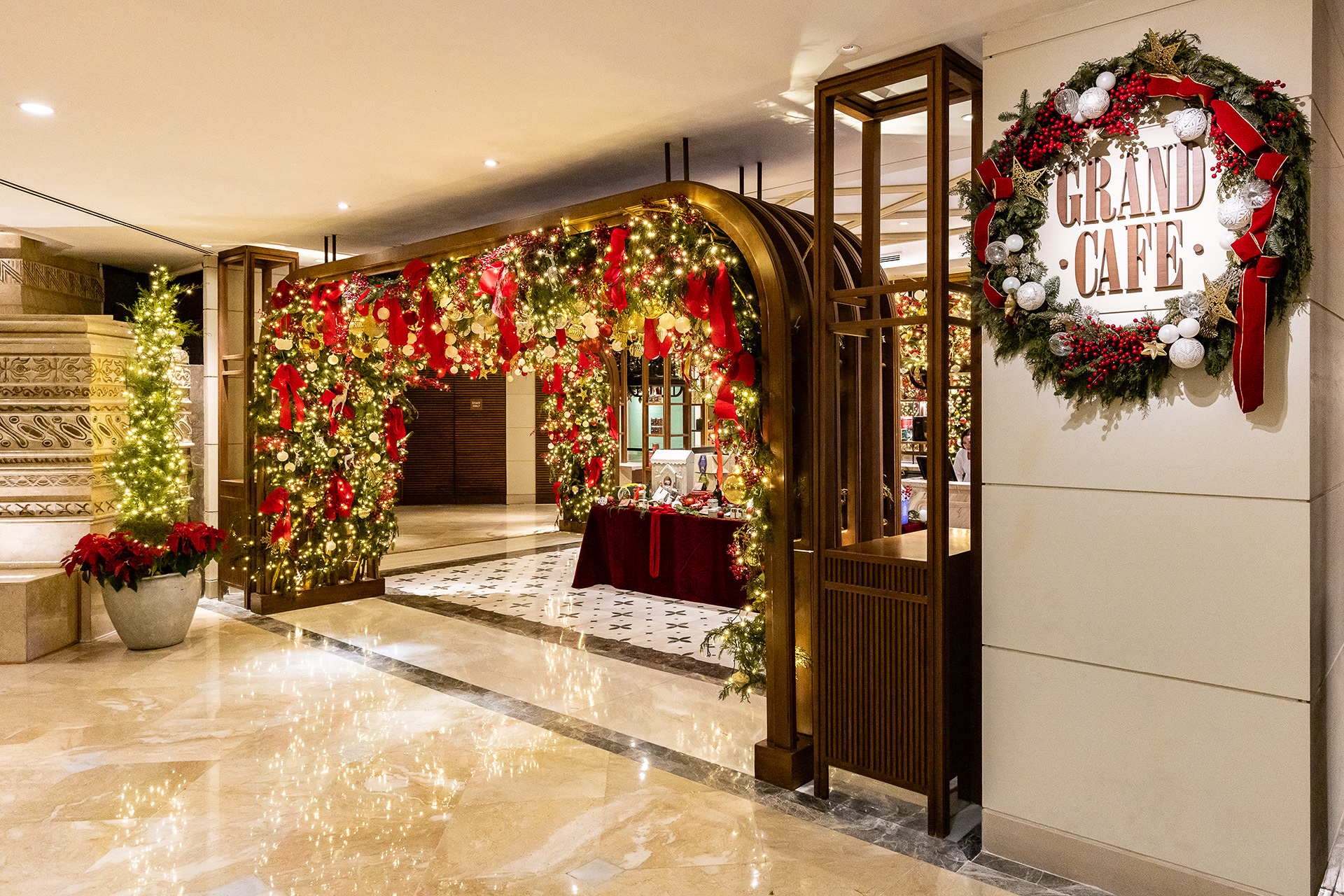 カジュアルな雰囲気のGRAND CAFE