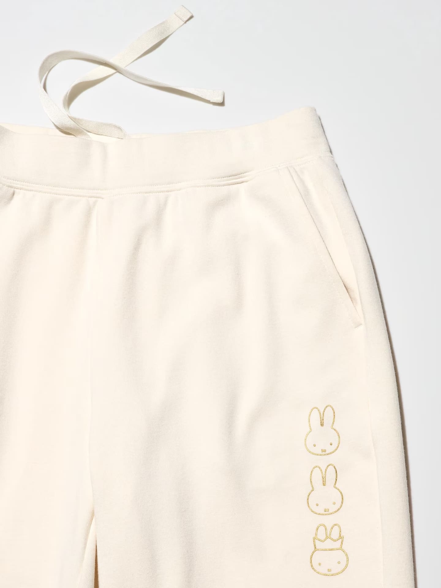 ミッフィー ウルトラストレッチセット（オフホワイト）