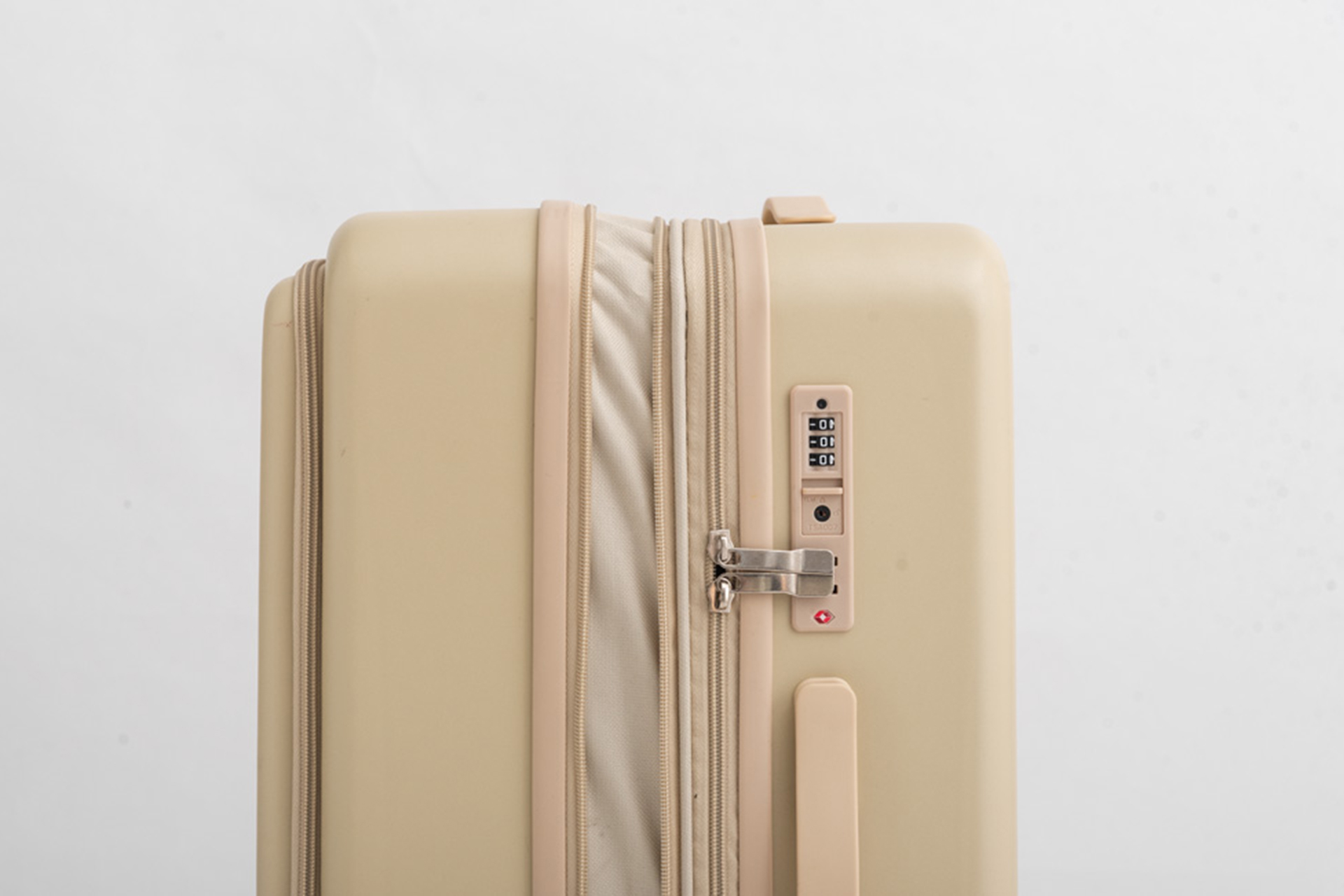 容量を拡張できるファスナー