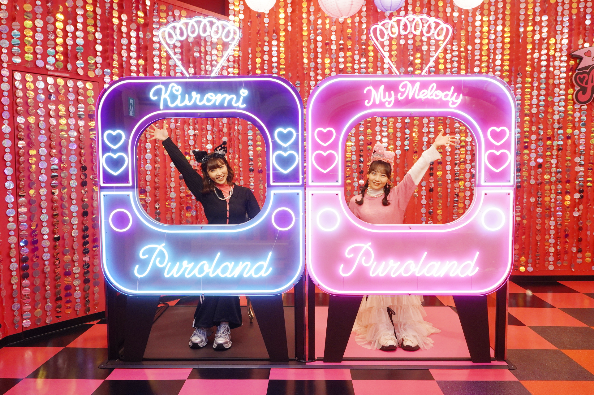 ピンクと黒のリンクコーデでマイメロディ＆クロミ気分！