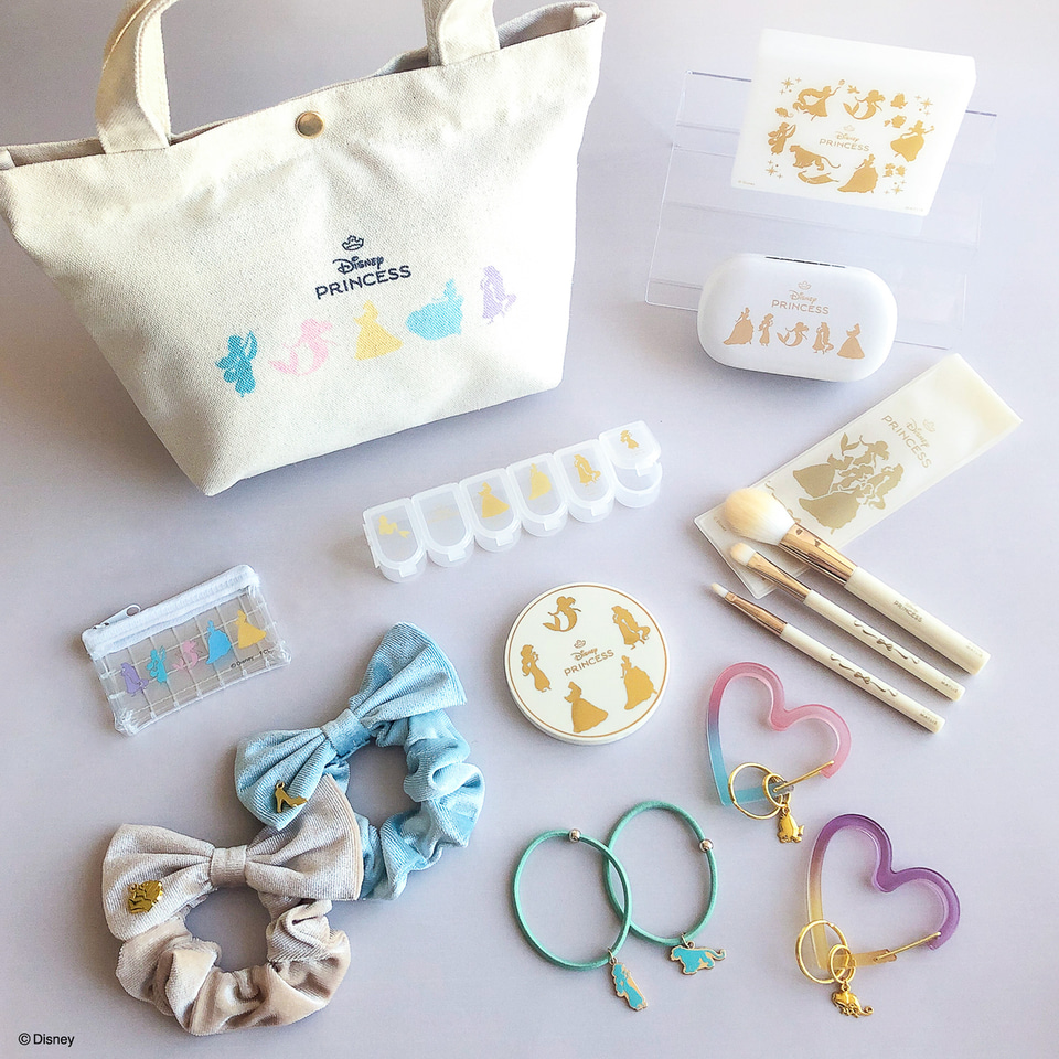 キャンドゥが「ディズニープリンセスwithフレンズ」の新作全62品を発表