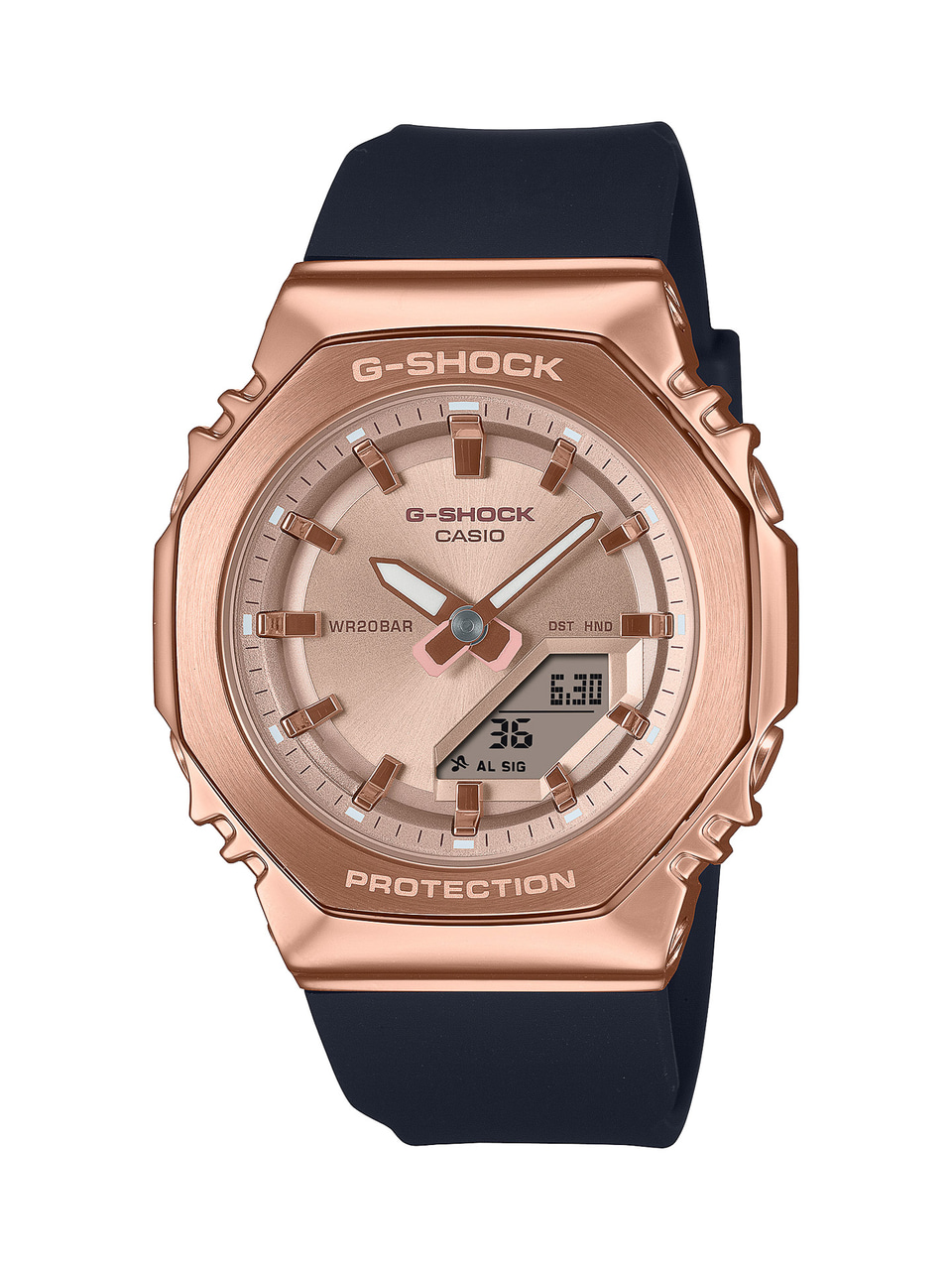 ミニマルな八角形フォルムのG-SHOCK。ピンクゴールドが印象的な計3