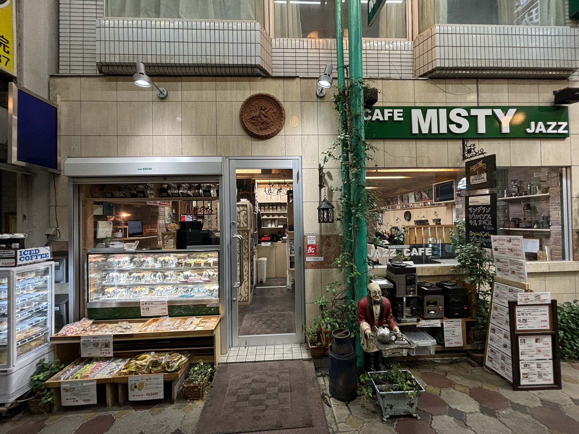カフェMisty入口