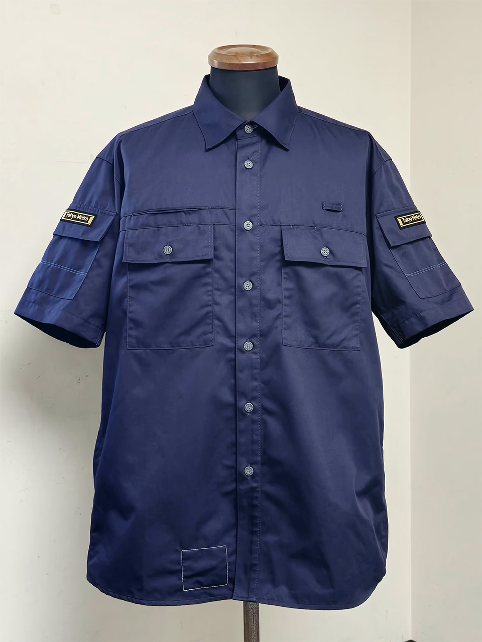 ワークキャップに使用している技術用作業服