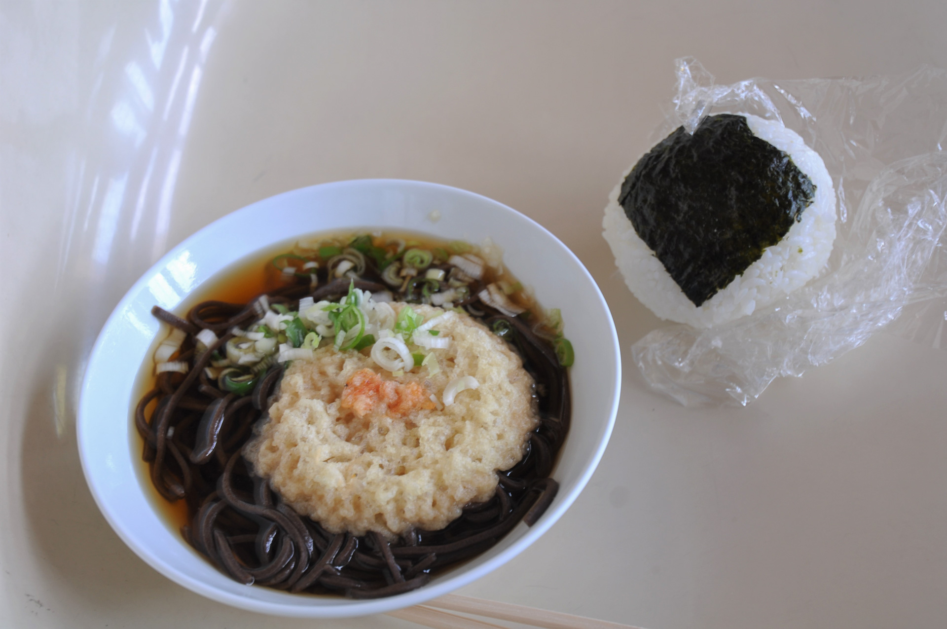 音威子府駅「常盤軒」そば・おにぎり