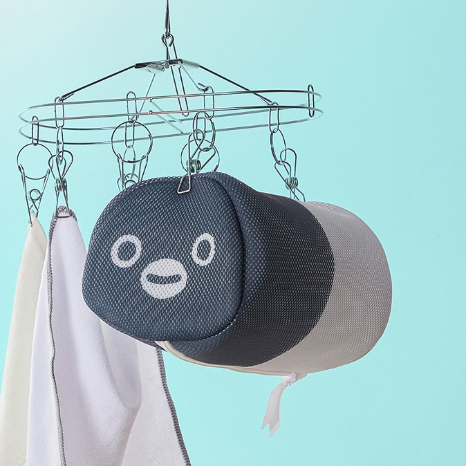 Suicaのペンギン×ベルメゾン、“ぬいぐるみになる布団収納袋”など春の新