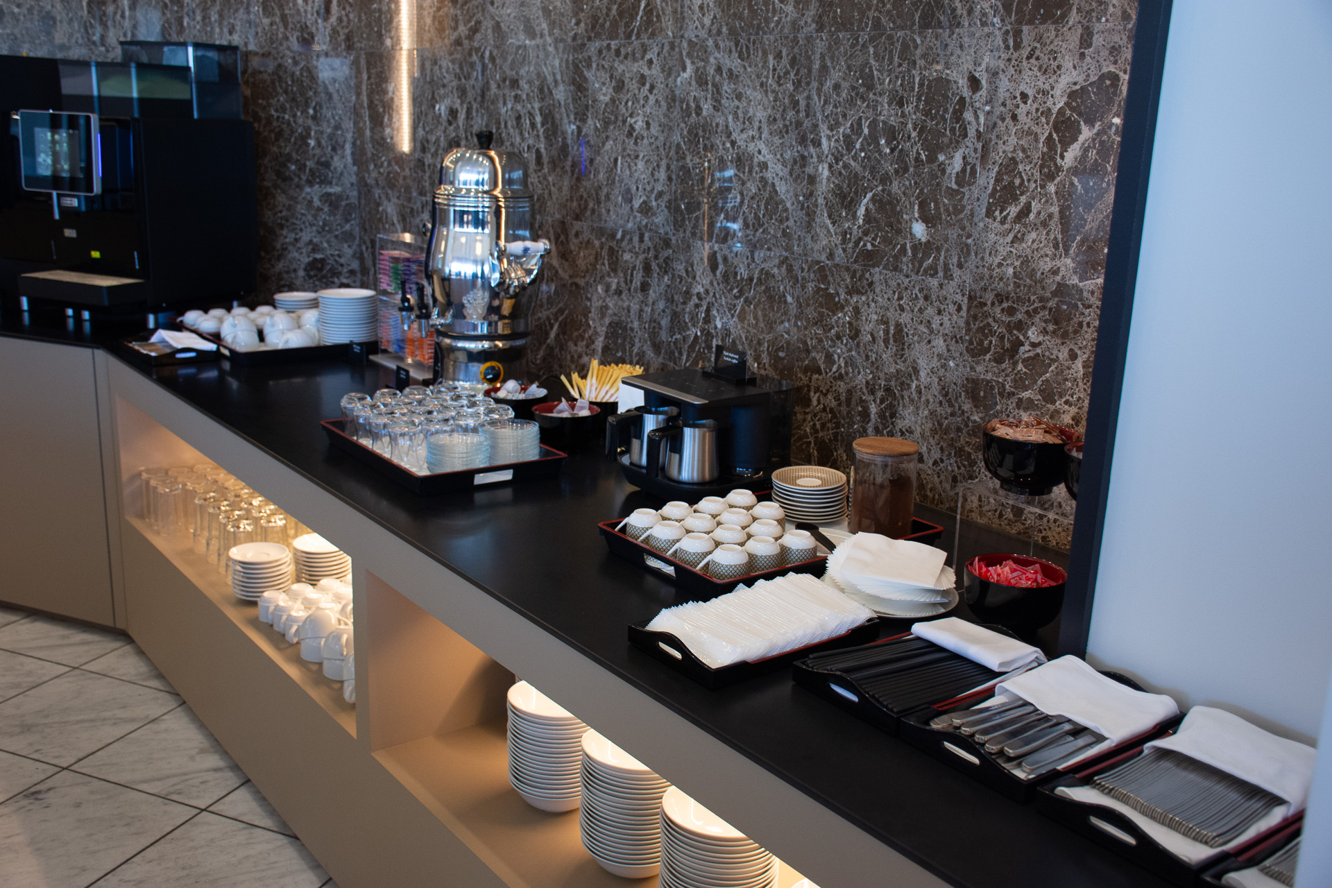 トルココーヒーやトルコチャイも楽しめる