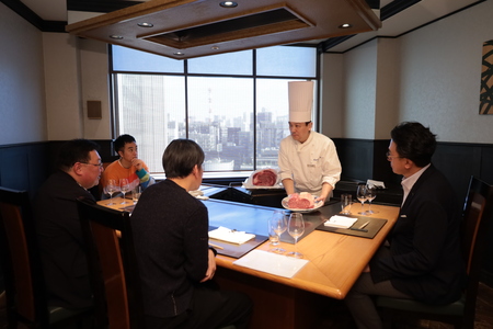 シェフによるプレゼンテーション