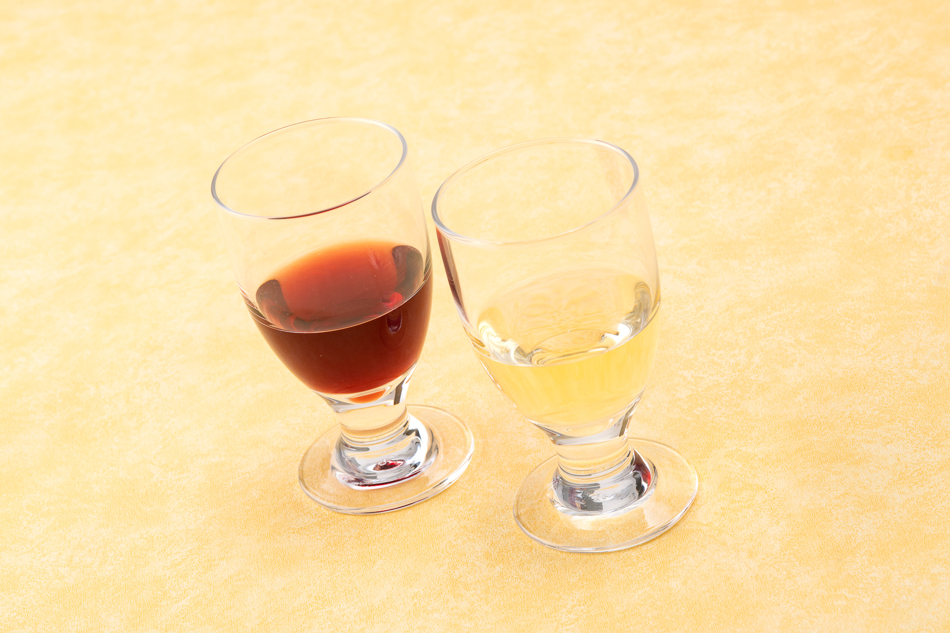 「ホライズンベイ・レストラン」の「ワインセット」（1200円）