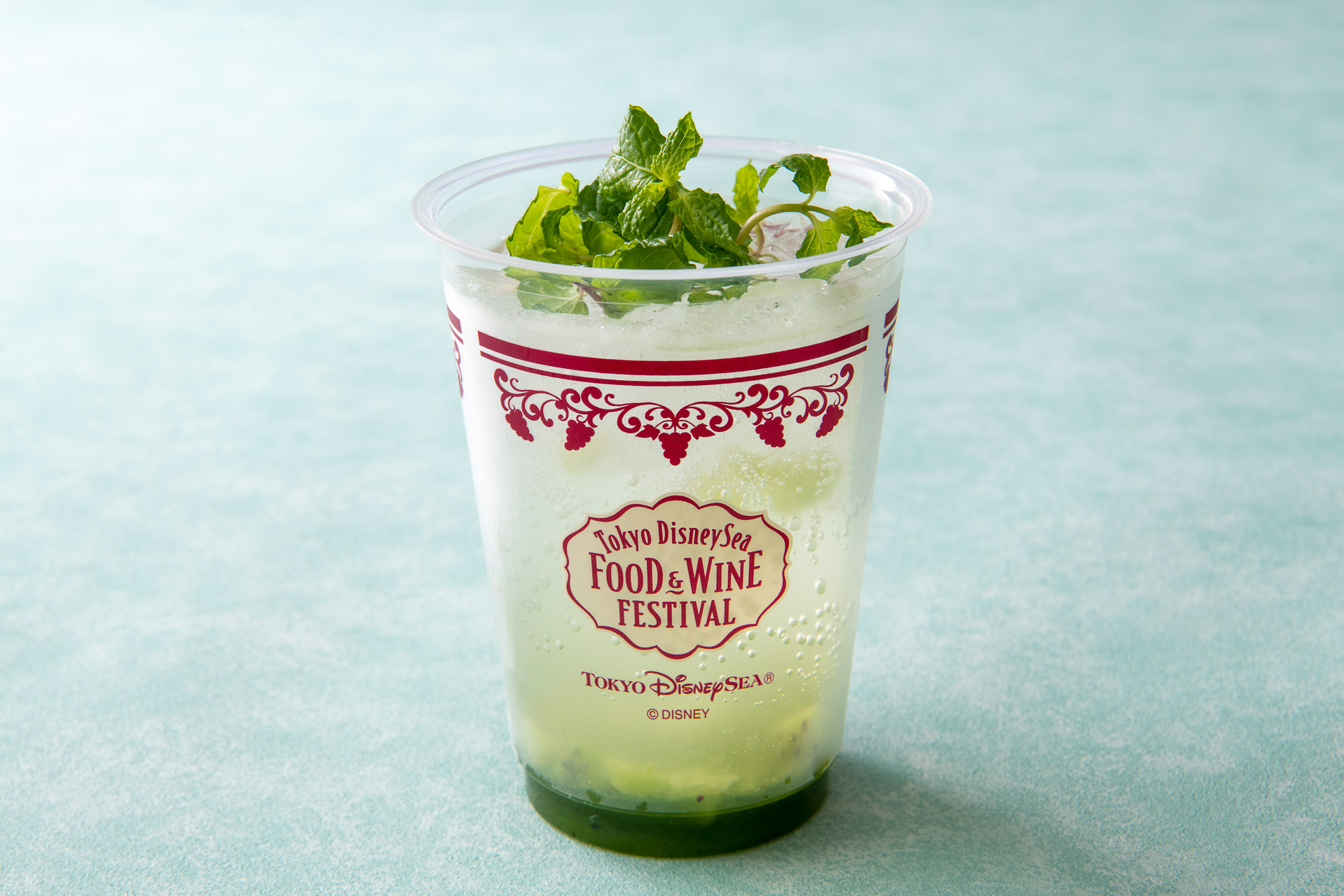 「ロストリバークックハウス」の「キウイモヒート」（780円）