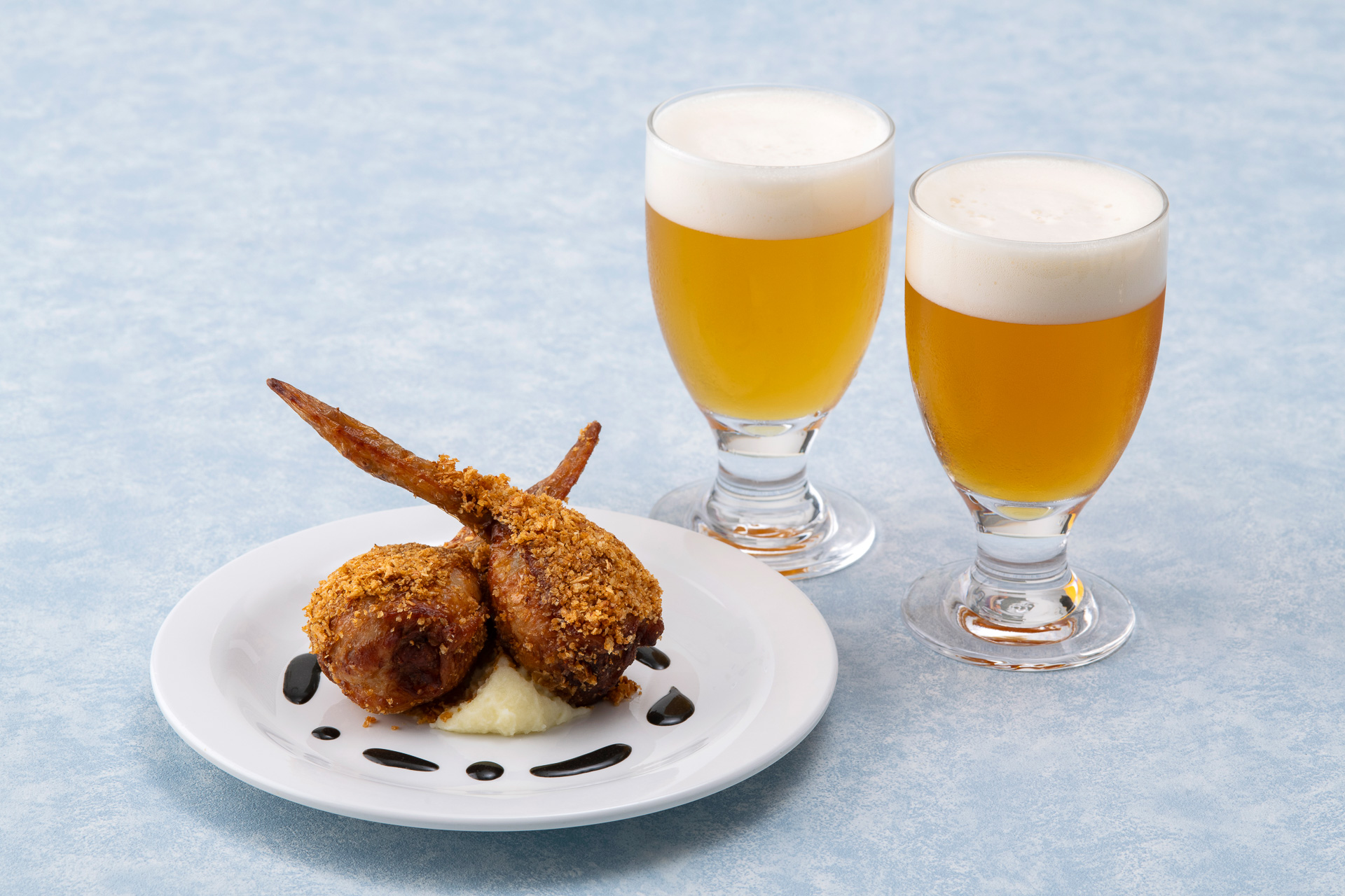 「ヴォルケイニア・レストラン」の「テイスティングセレクション」（1800円）