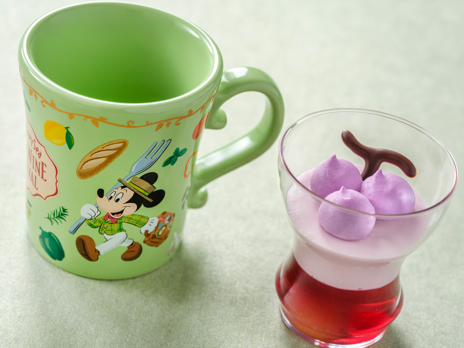 スーベニアカップは＋650円で付属