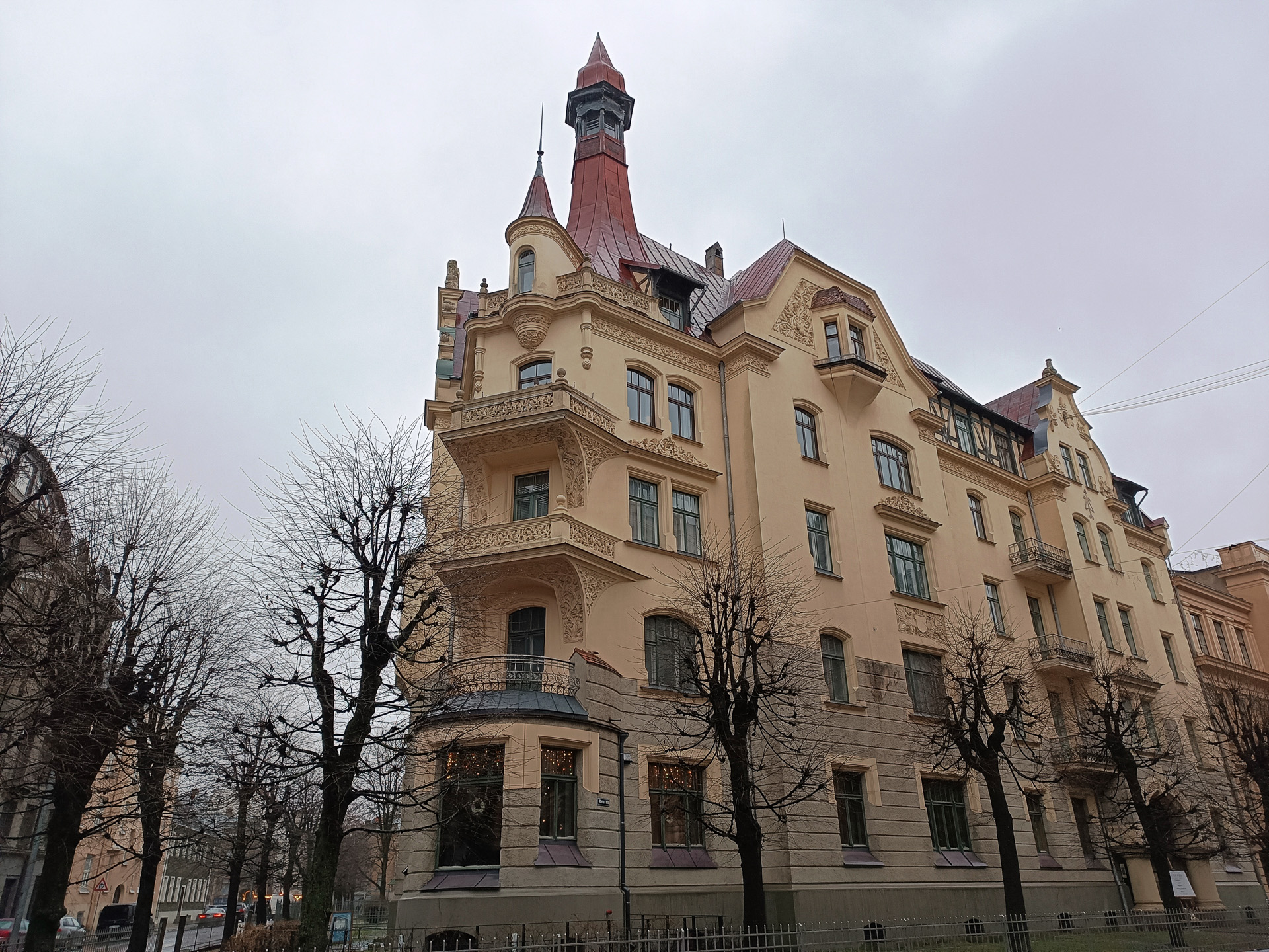 アールヌーボー博物館