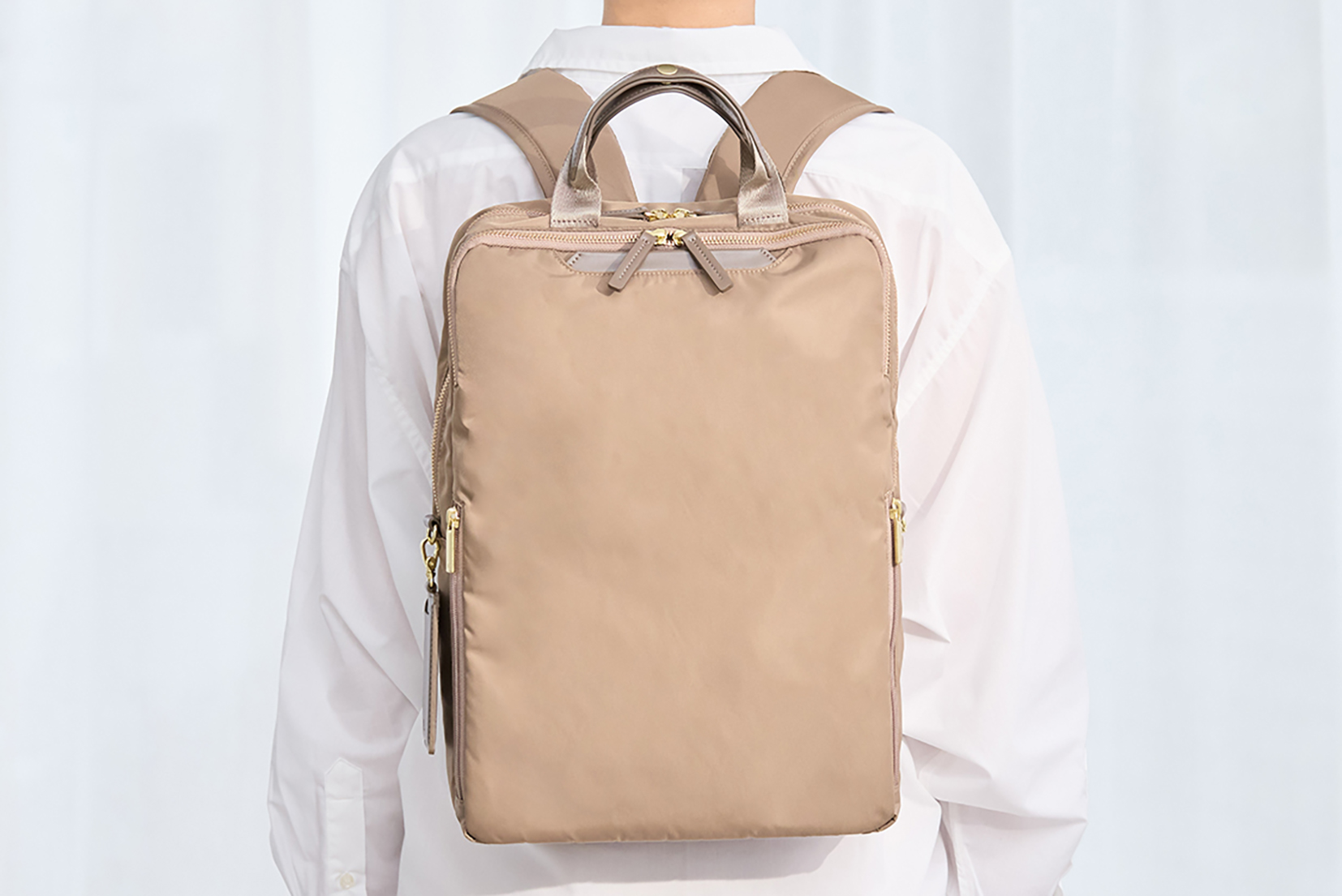 スリムでコンパクトなシルエット