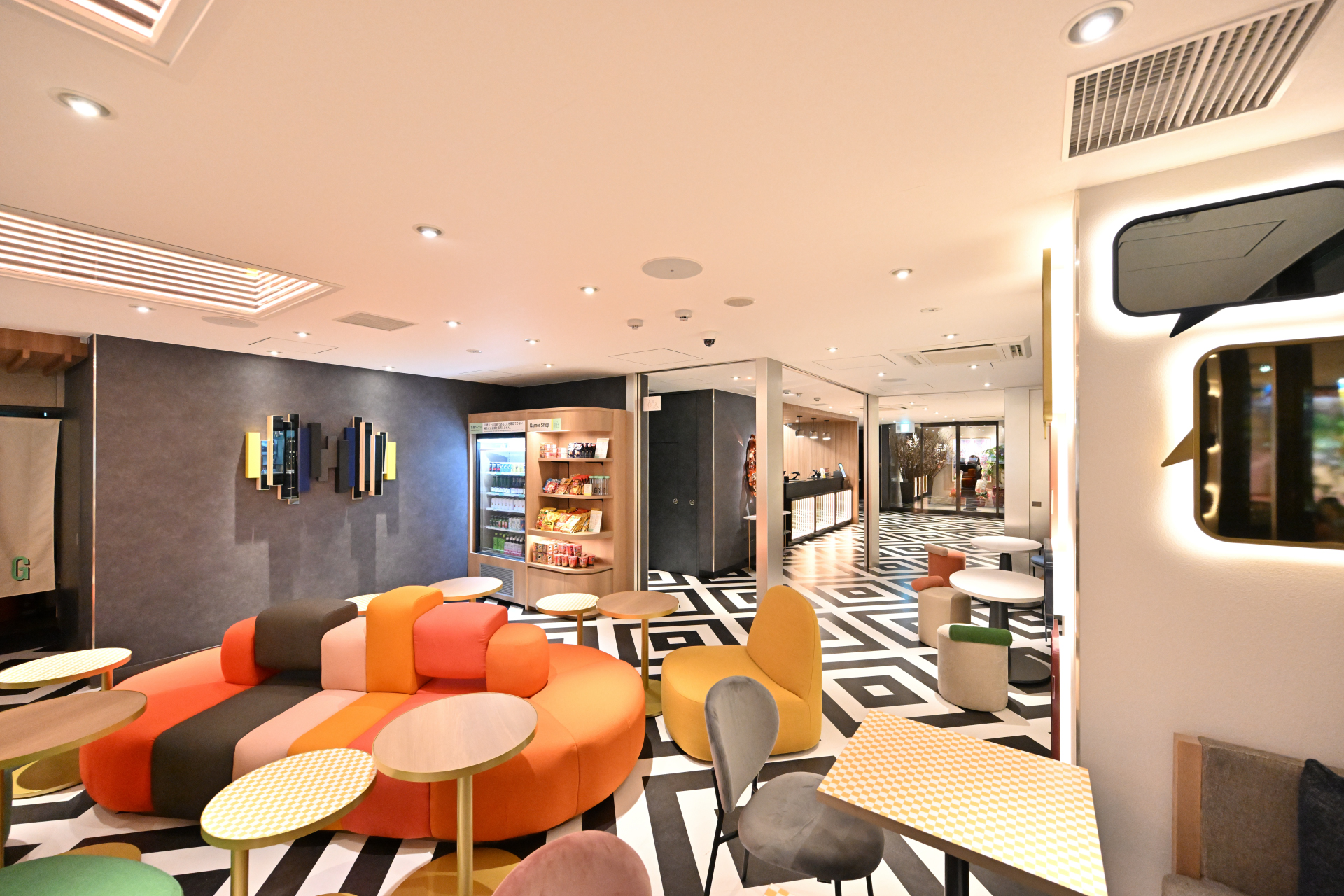 ソーシャルハブと名付けられたオープンスペース。24時間いつでも利用が可能