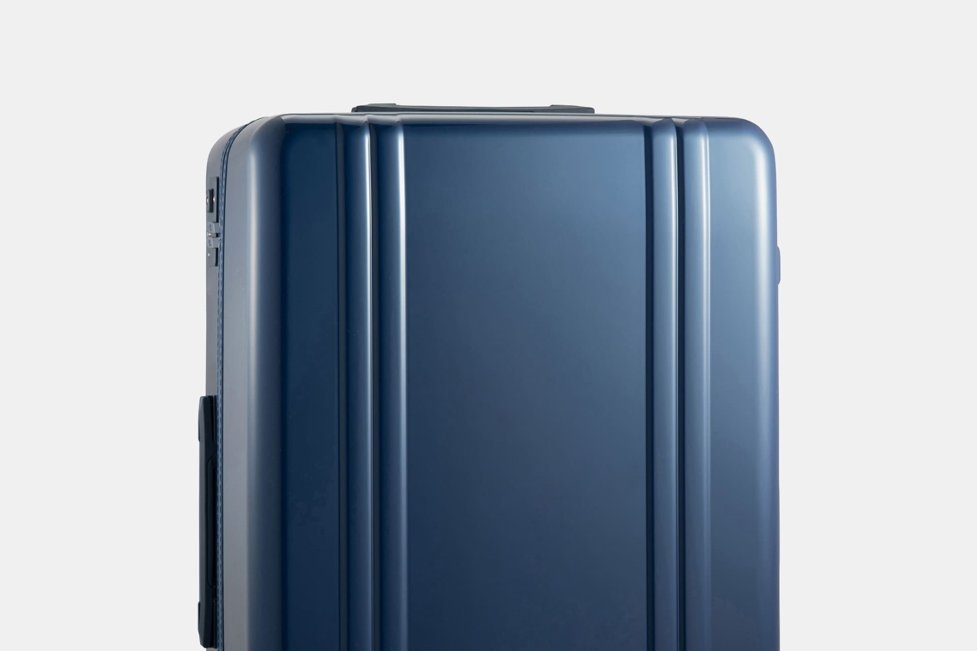 ゼロハリバートンの伝統ダブルリブデザイン