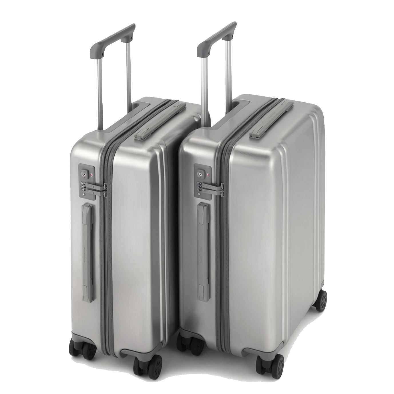 32L（左）、37L（右）サイズ比較