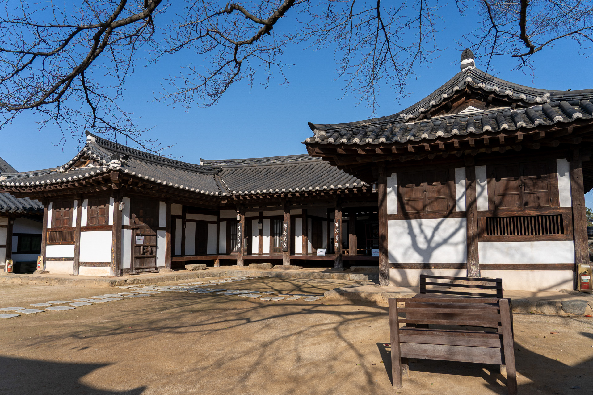 琴鶴軒は朝鮮時代に羅州を治めていた管理官が住んでいた場所。今はゲストハウスになっています