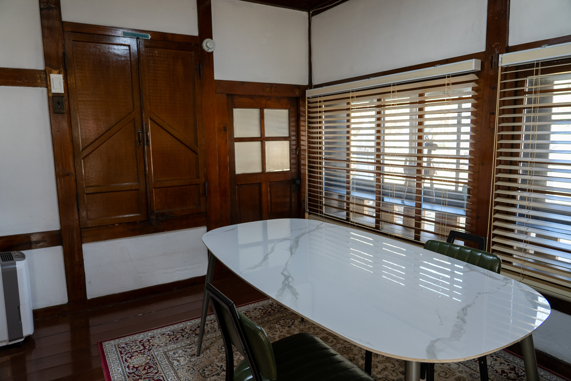 贅を尽くして造られた韓屋は全羅南道の優れた建築資産第1号の指定を受けました。ソン・ガンとハン・ソヒの韓国ドラマ「わかっていても」で登場