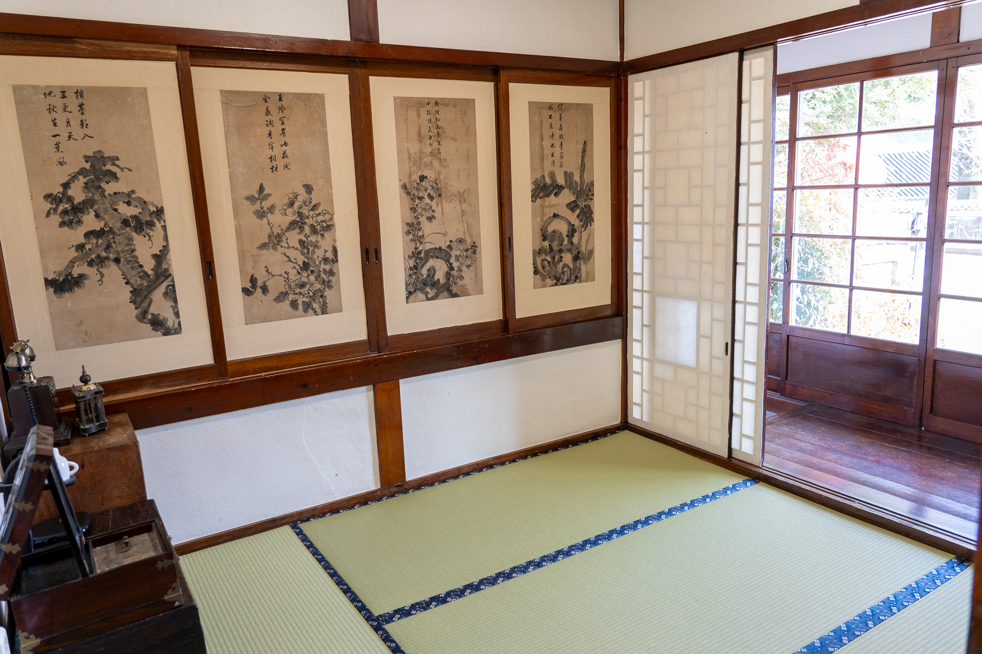 贅を尽くして造られた韓屋は全羅南道の優れた建築資産第1号の指定を受けました。ソン・ガンとハン・ソヒの韓国ドラマ「わかっていても」で登場