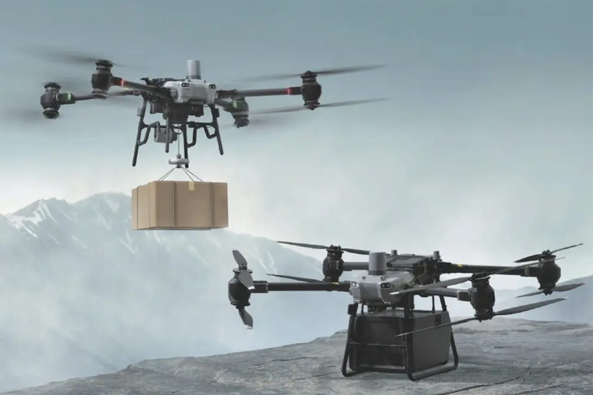 ドローンDEおにぎり、午後2時23分 富士山を眺めながらおにぎりを食べよう