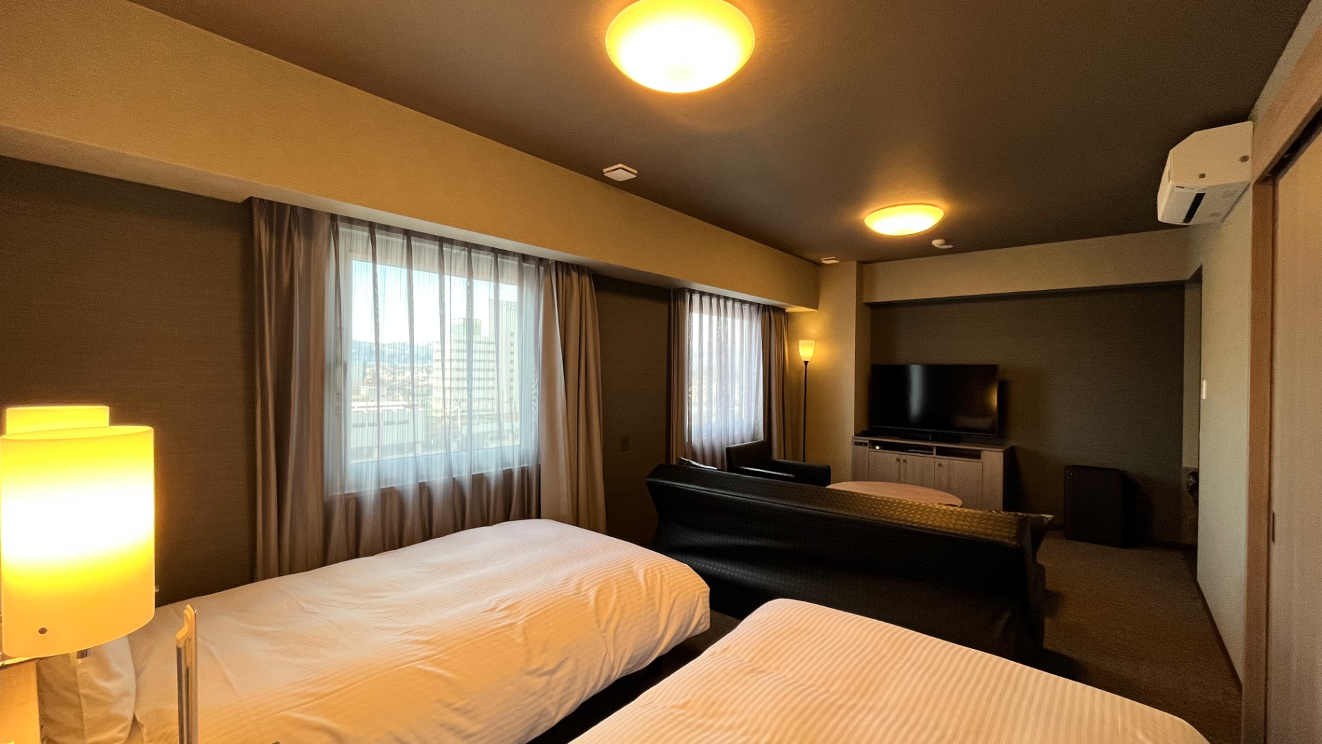 デラックスツインルーム