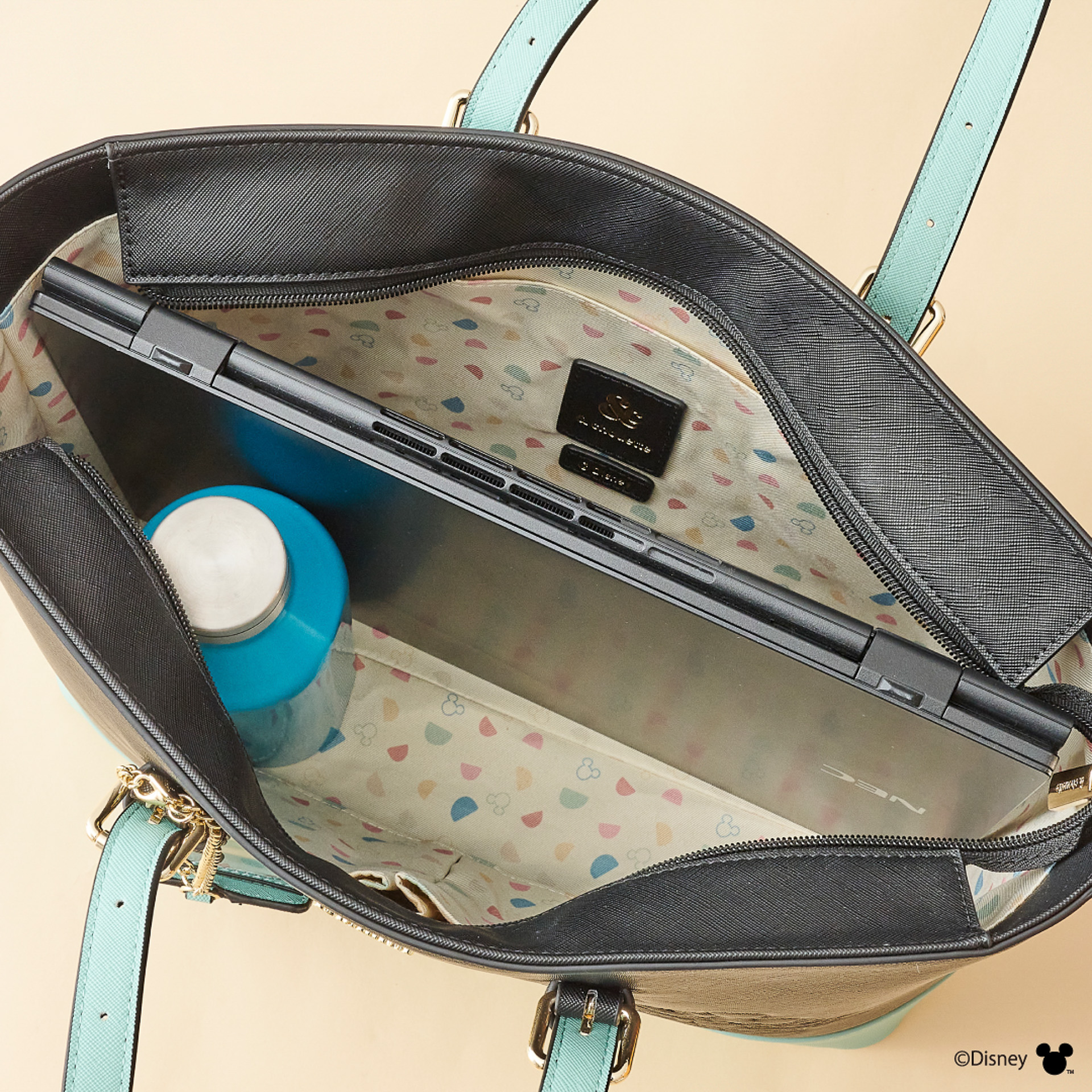 「ディズニーコレクション トートバッグ ミッキーマウス」（1万6500円）