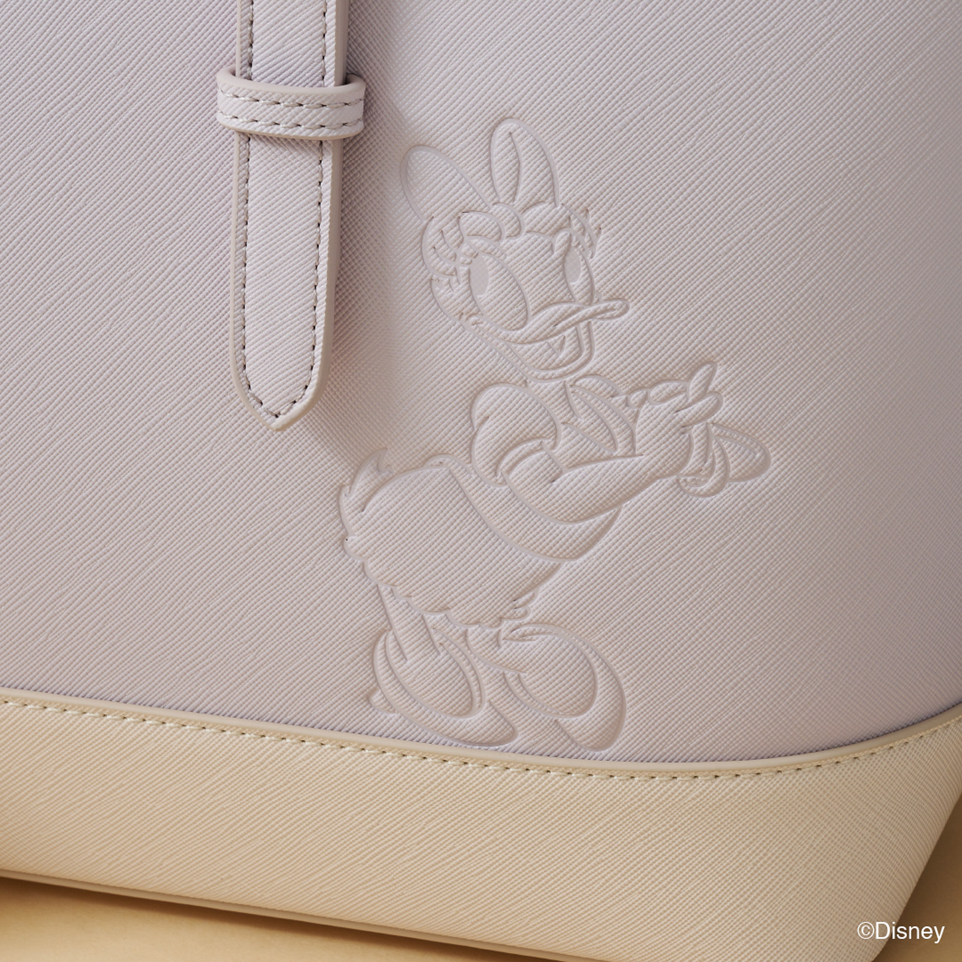 「ディズニーコレクション トートバッグ デイジーダック」（1万6500円）