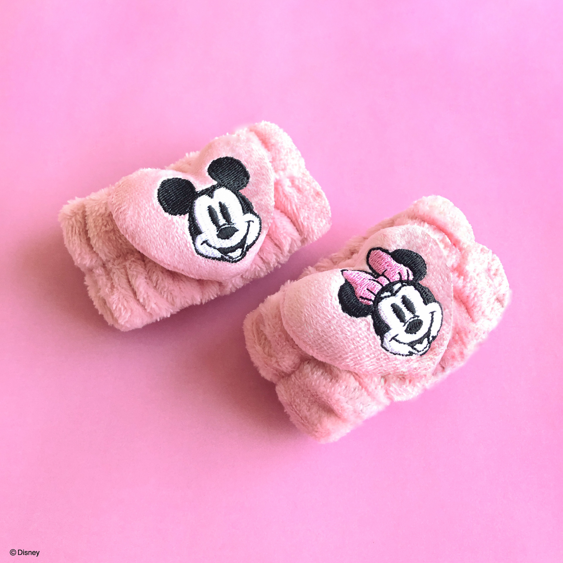 「洗顔用リストバンド」（330円）