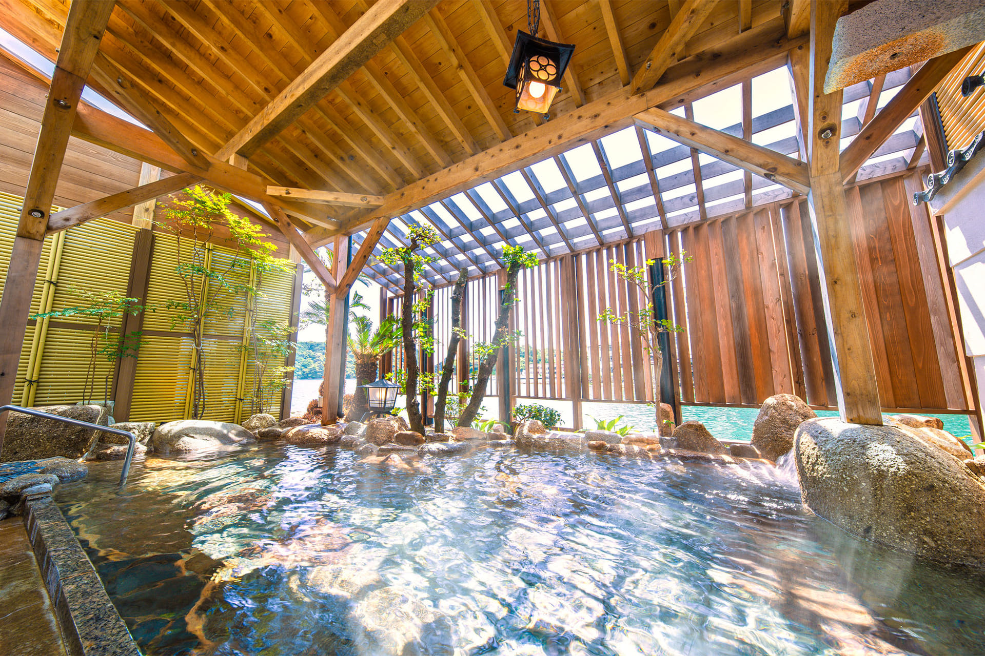 大江戸温泉物語Premium 越之湯の貸切風呂