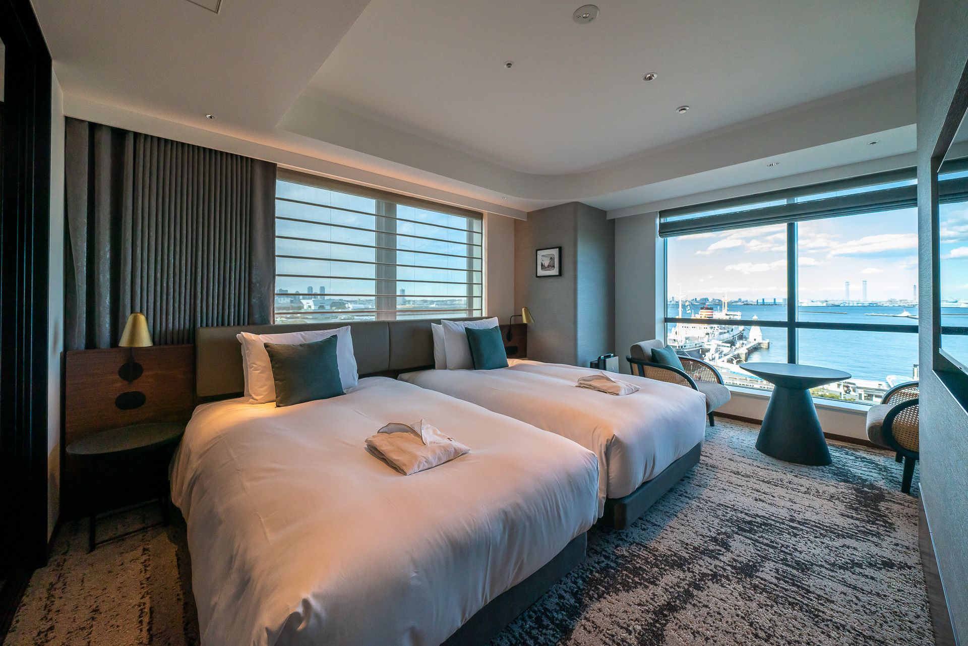 「Luxe」のツインベッドのタイプ。海側の眺望だ