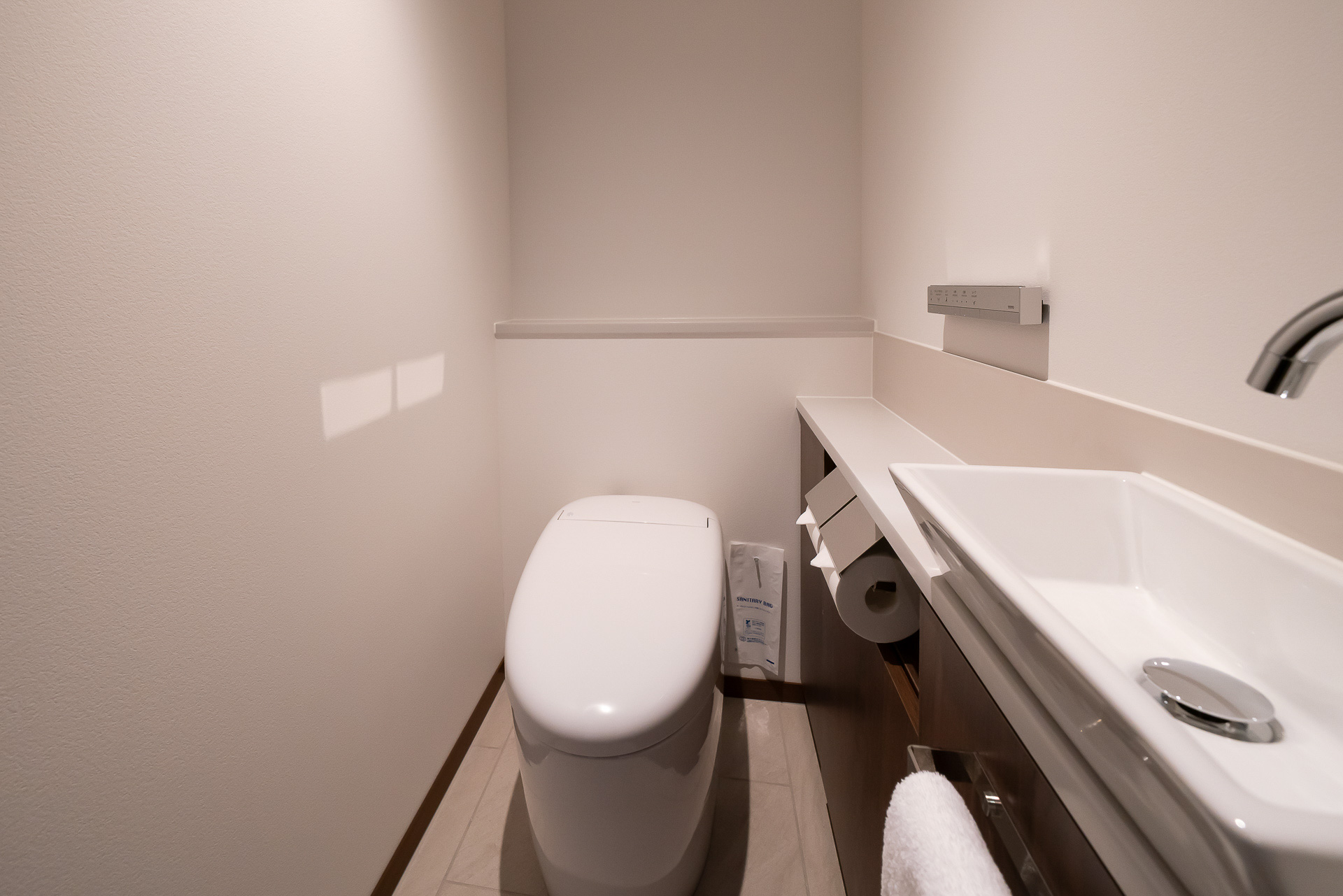 トイレは浴室とは別室