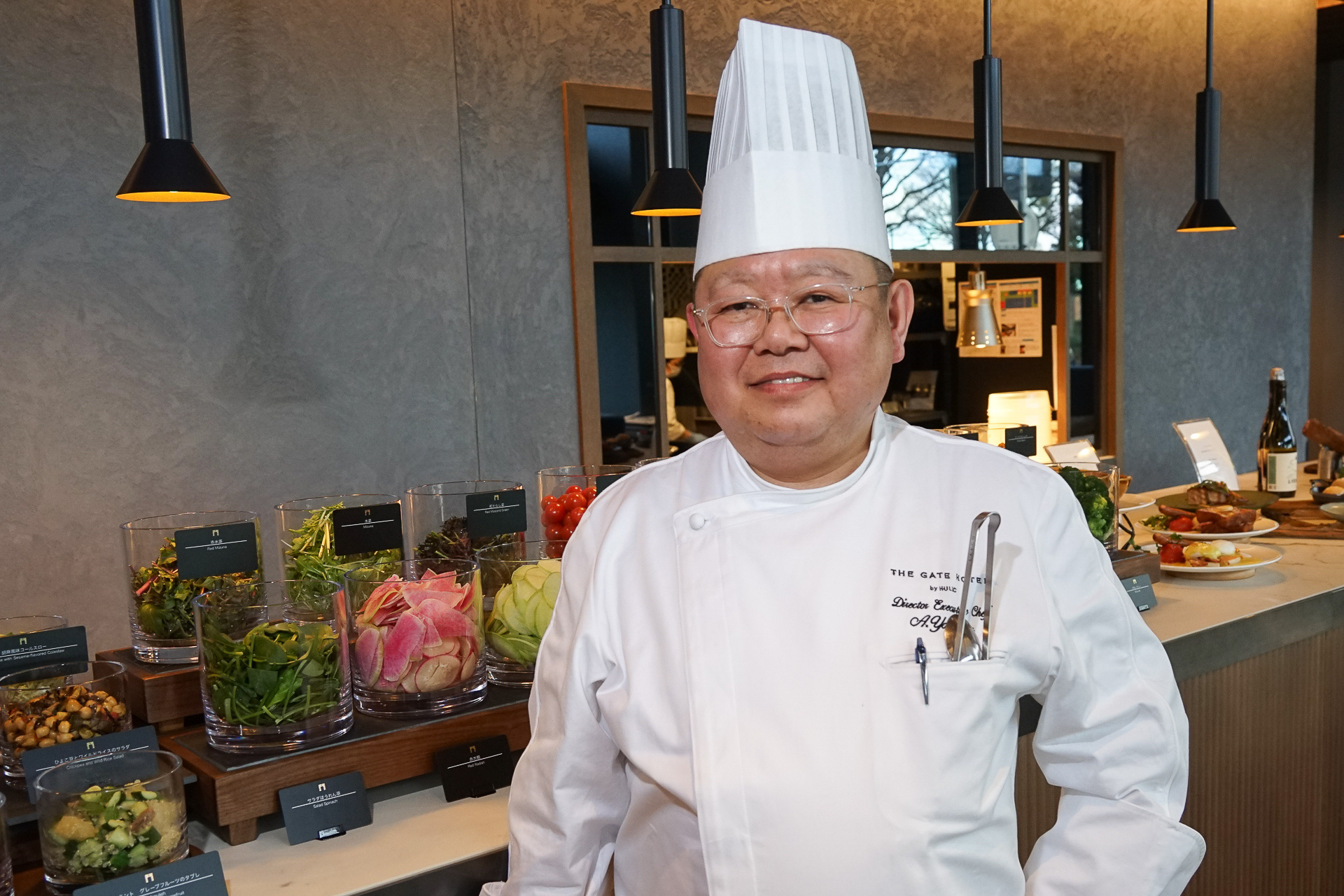 ヒューリックホテルマネジメント株式会社 取締役運営部長兼統括料理長 安間昭彦氏「気軽に楽しめるビストロ料理を進化させ、食材の持っている本当の旨味を引き出す新しいグリル料理を提供していきます」